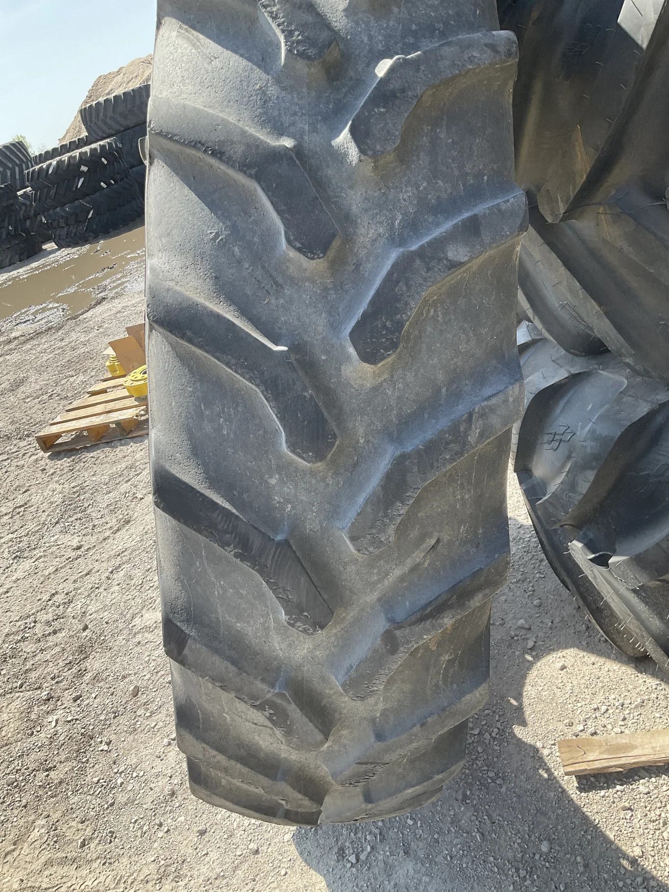 Used 480/80R46 158A8 Goodyear Ultratorque+ TL R-2 70-75% On 16 x 46 12-32.047-30.078 3.5"BS Titan image 2