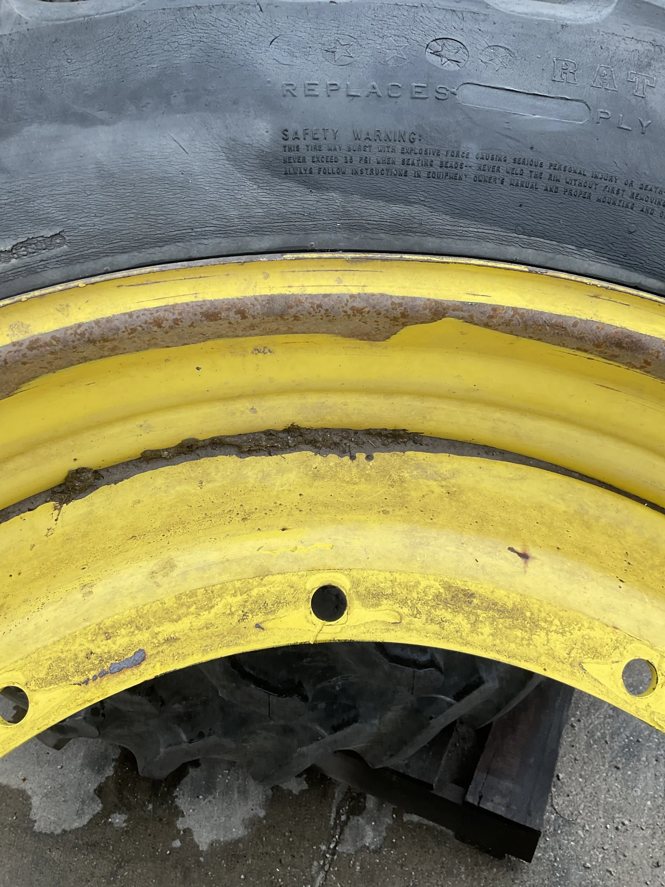 Used 14.9R46 145B Firestone Radial AT TL R-1 55-60% On 13 x 46 12-32.047-30.078 3.5"BS Titan Yellow image 4