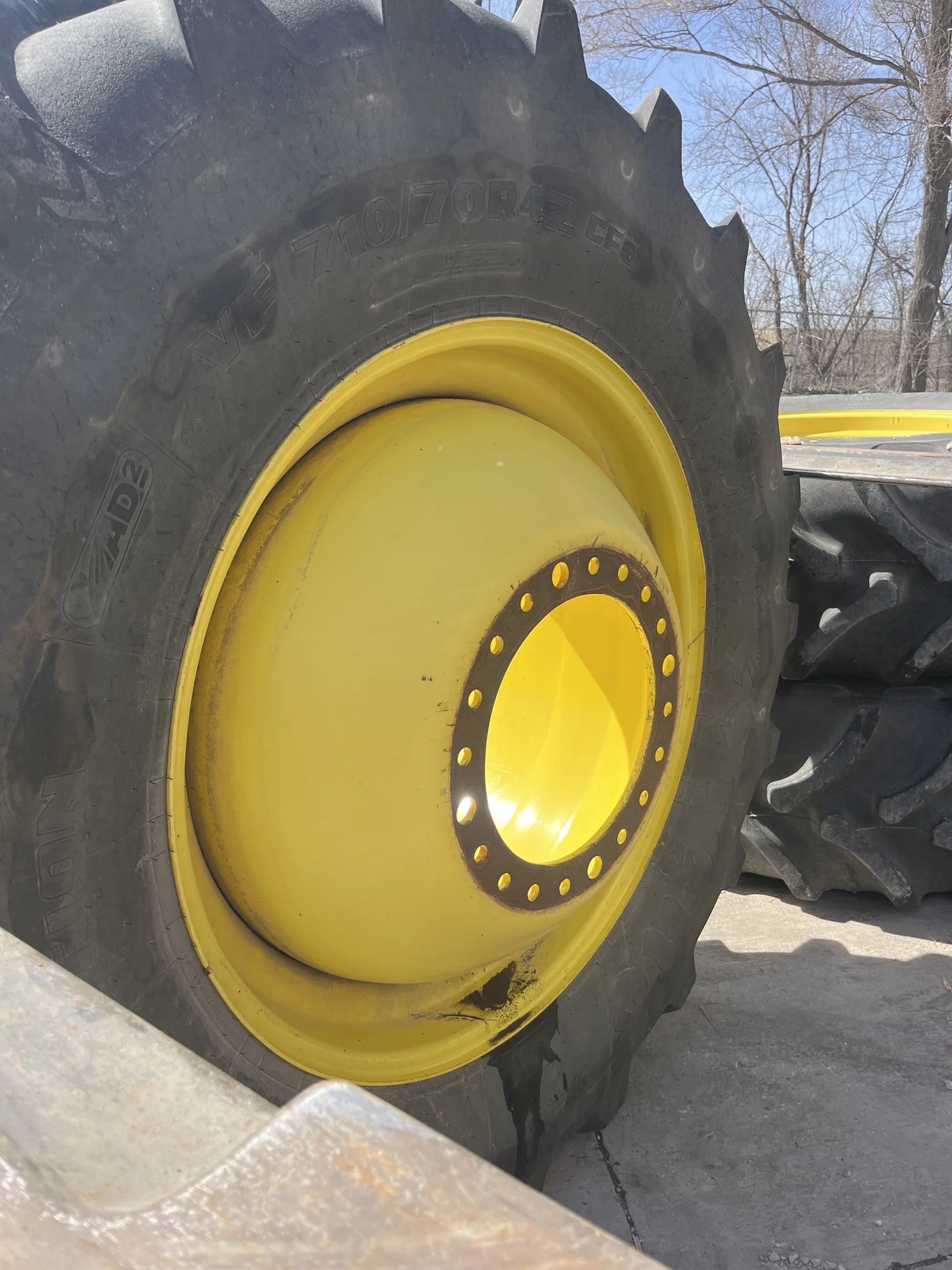 Used VF710/70R42CFO 184B Firestone Maxi Traction TL R-1W  85-90% On 25 x 42 20-18.5-15.375 -5.75"BS image 2