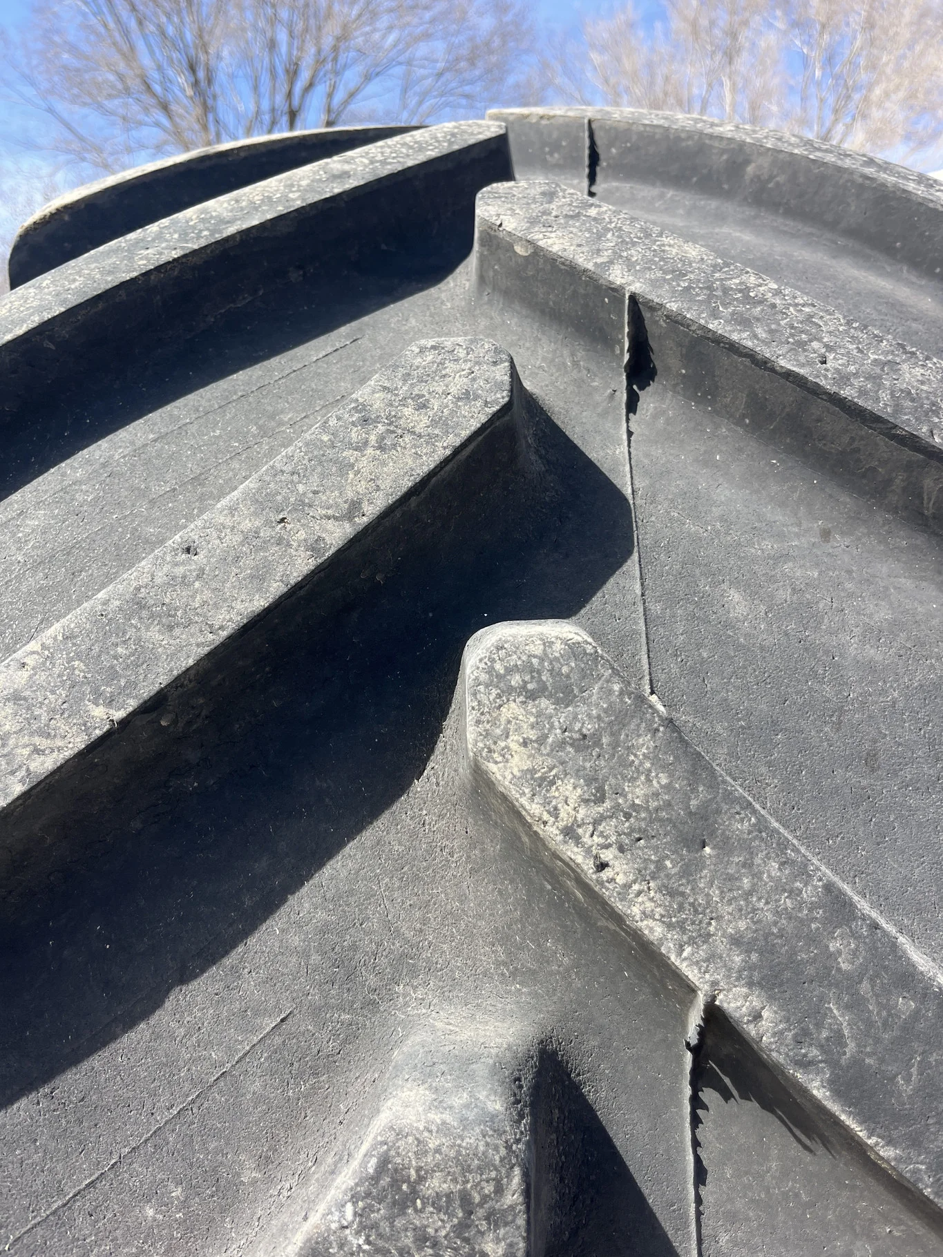 Used VF710/70R42CFO 184B Firestone Maxi Traction TL R-1W  85-90% On 25 x 42 20-18.5-15.375 -5.75"BS image 5