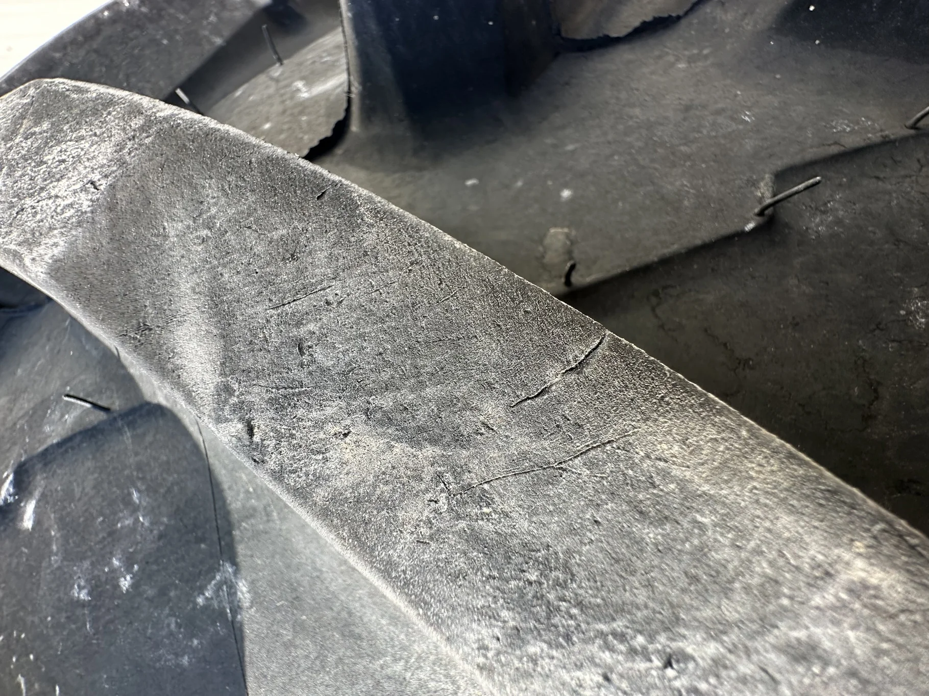 USED 480/80R46 Michelin AgriBib 2 R-1W (158A8/158B) TL 90% on a 16 X 46 JD Y 12-32.047-30.078 Stub image 5