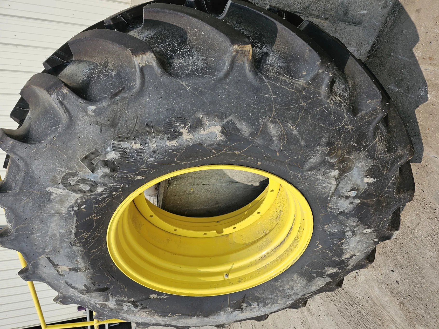 Used 650/85R38 173D/176A8 Mitas SFT TL 98% On 23 X 38 12-32.04-30.07 Stub Disc Wheel