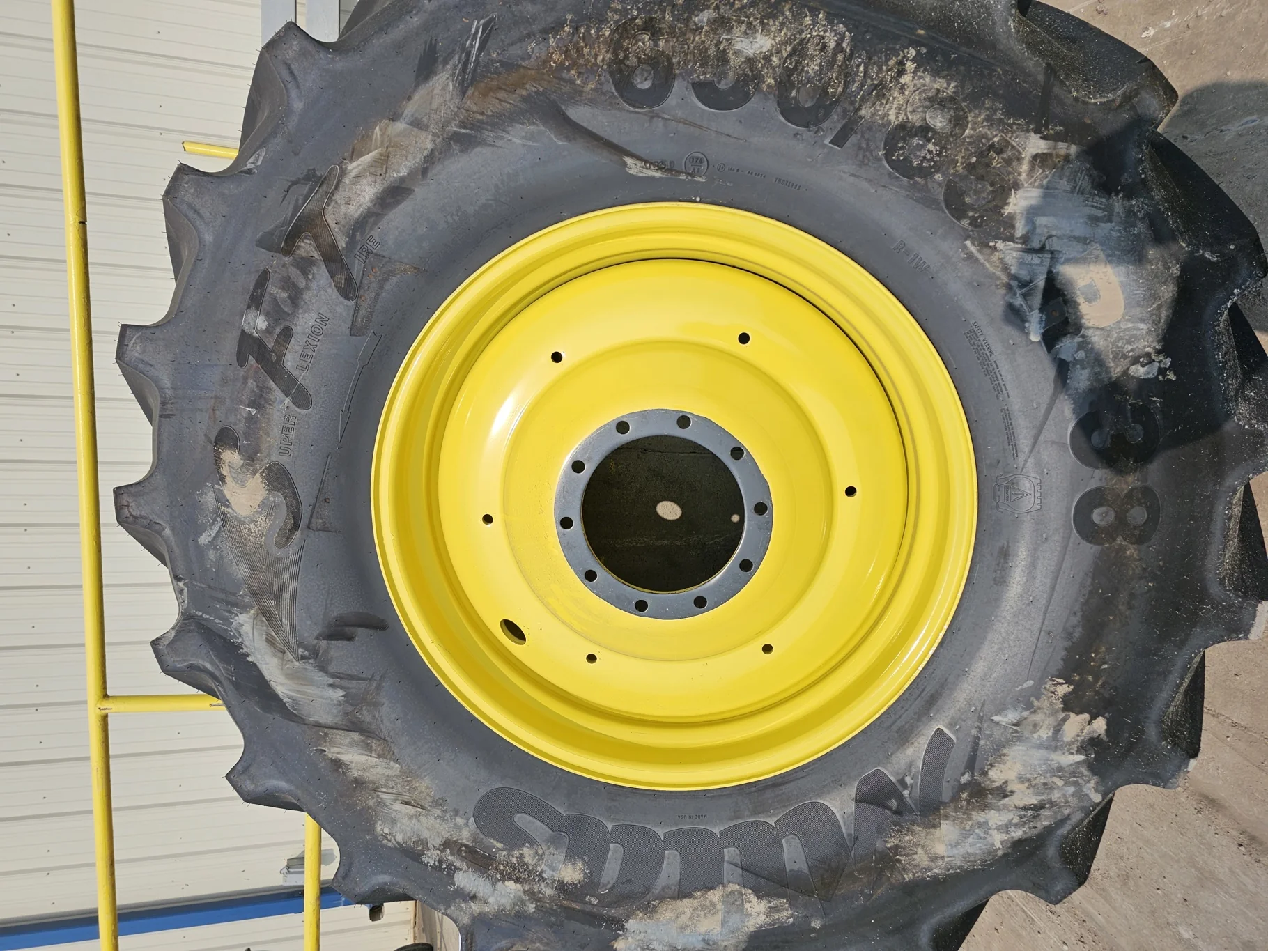 Used 650/85R38 Mitas SFT 173D/176A8 TL 98% On 23 X 38 10-13.189-11.09 JDY Formed Dual image 2