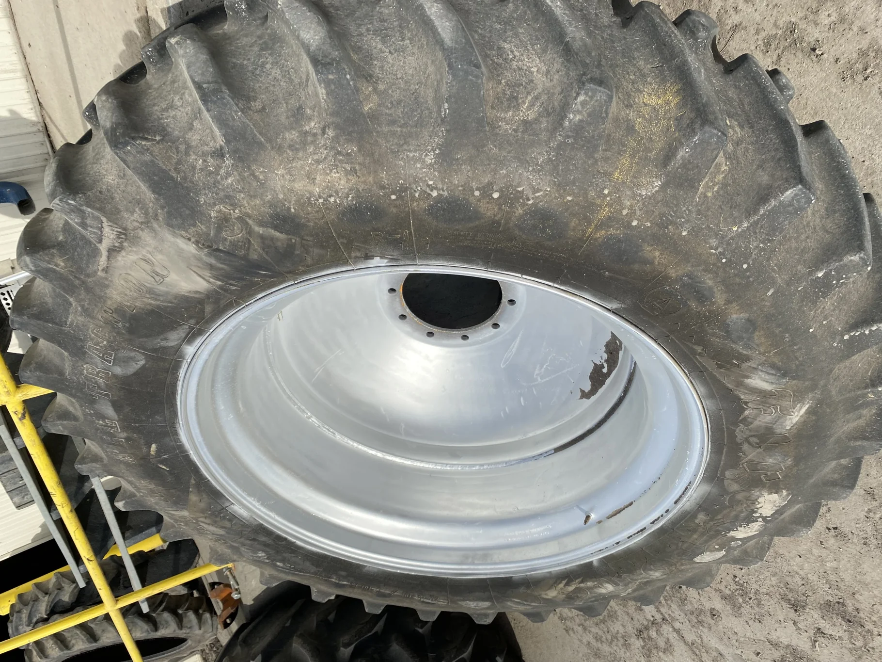 Used 480/80R42 151B Firestone Radial All Traction 23 R-1 TL 90-95% On 16 x 42 Case Silver Outside Du