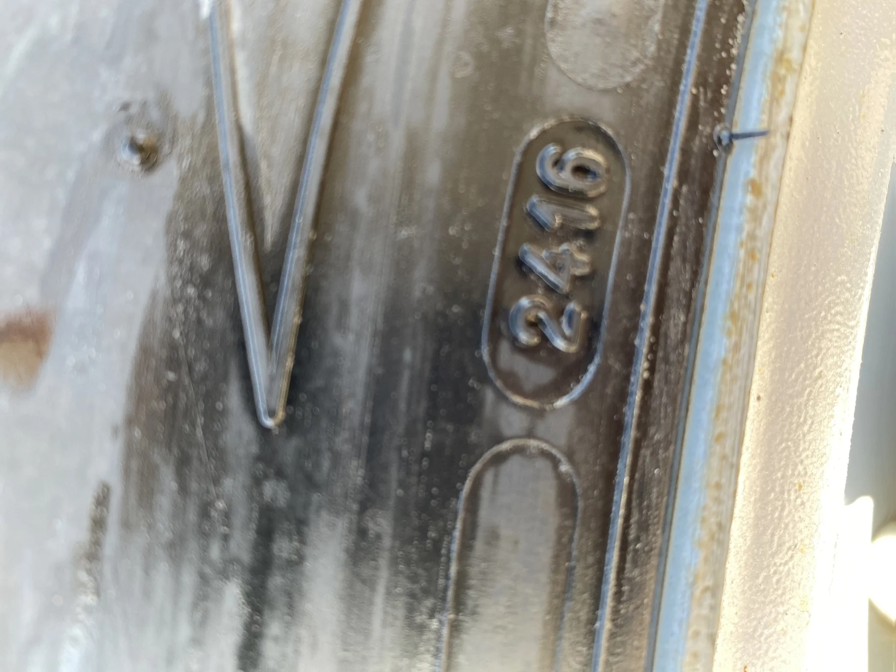 Take-Off 320/85R34 (12.4R34) Michelin AgriBib 2 R-1W 133A8/133B TL on a 10 X 34 CIH Silver 12 Bolt S image 4