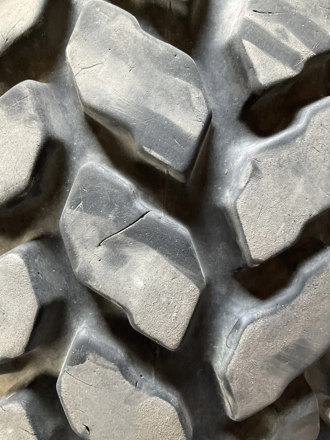 Used 9.5-16 6-ply Firestone Turf & Field TL R-3 90-95% On 8 x 16 8-10.82-8.78 2.75"BS Yellow Dual image 4