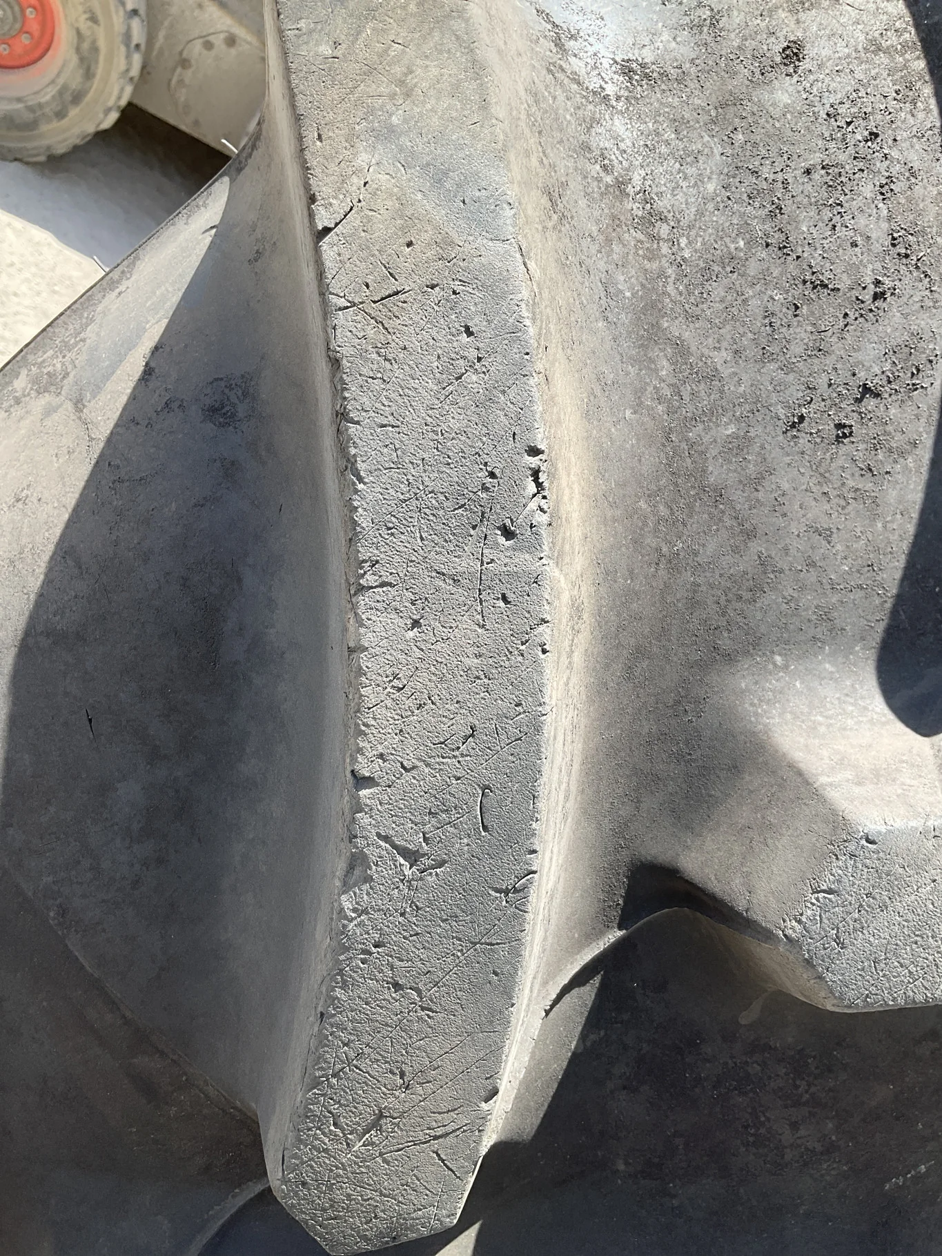Used 480/80R50 159D Goodyear Optitrac TL R-1W On 15 x 50 12-320.47-30.078 6"BS Titan Yellow Rim/Rail image 3