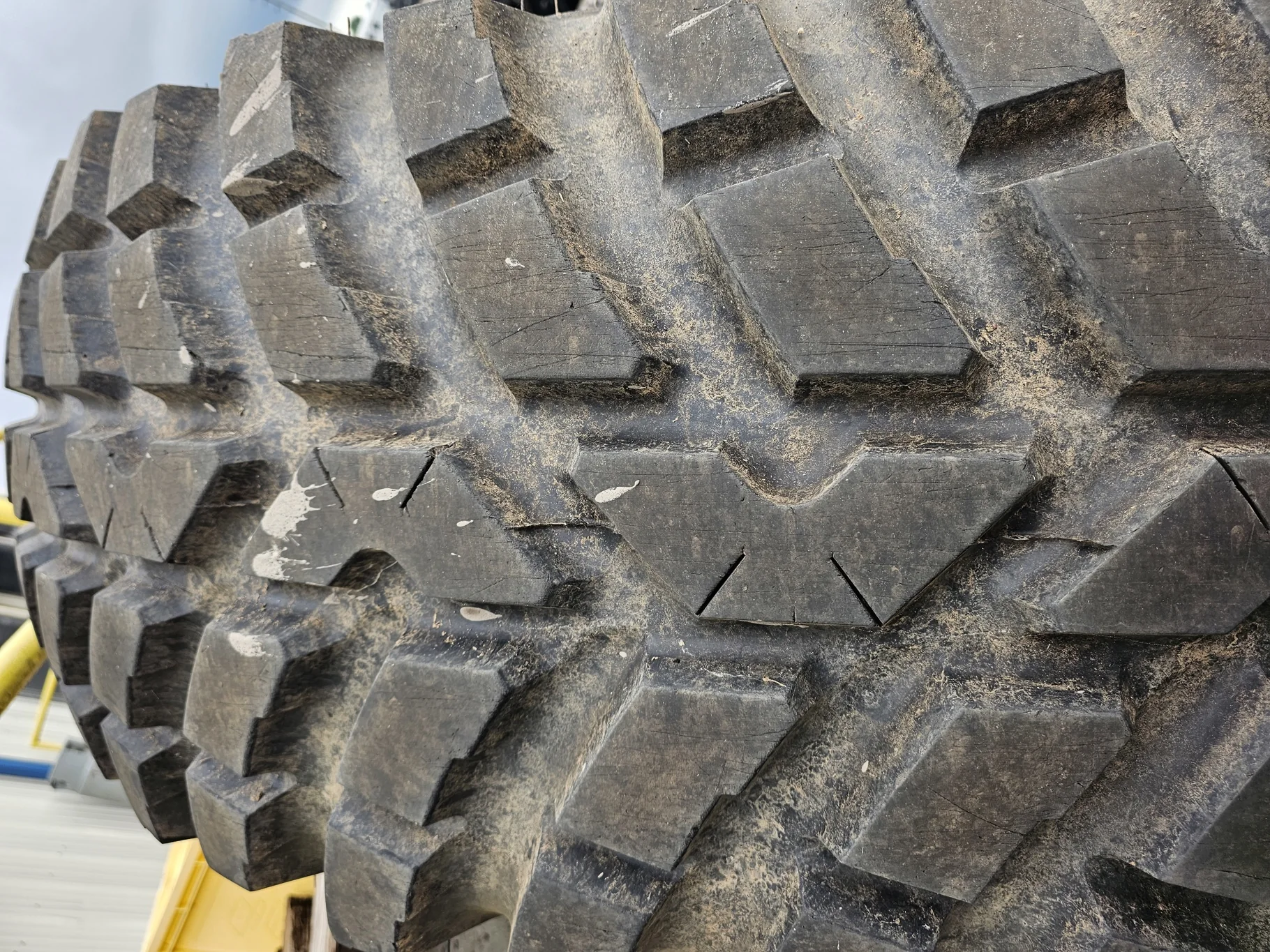Used 540/80R38 Nokian TRI 2 80 Series 172A8 90% on 18 X 38 10-13.189-11.07 Fendt Red Wheel image 3