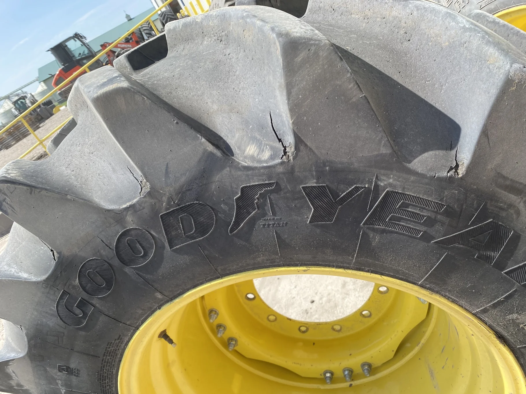 Used LSW 710/60R30 Goodyear Super Traction Radial (177D) 85% mounted on 25 x 30 JD Yellow 12 B image 9