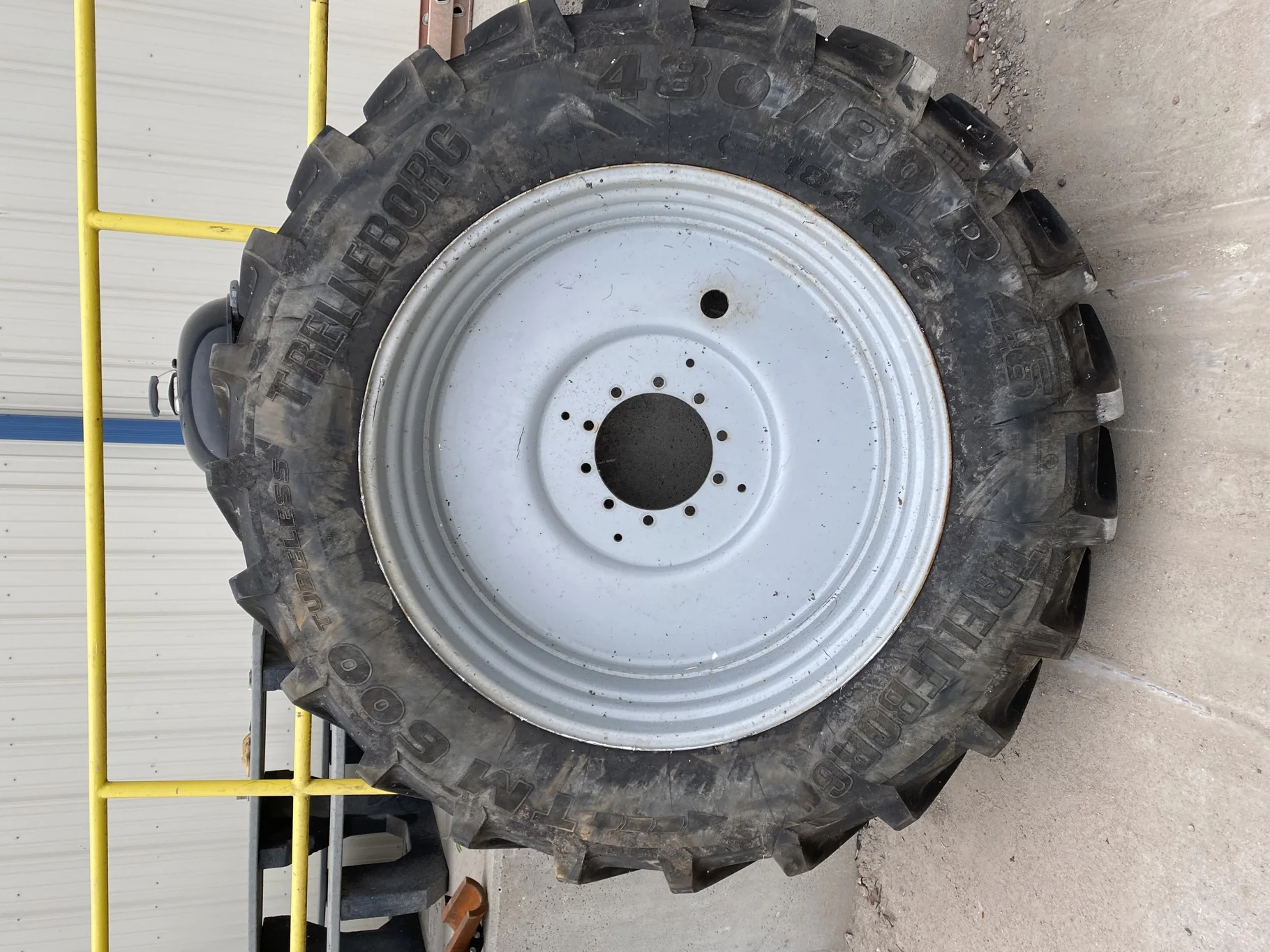 Used 480/80R46 Trelleborg TM600 R1W 158A8 90% on 16 x 46 10-13-11 Dual Yellow Wheel