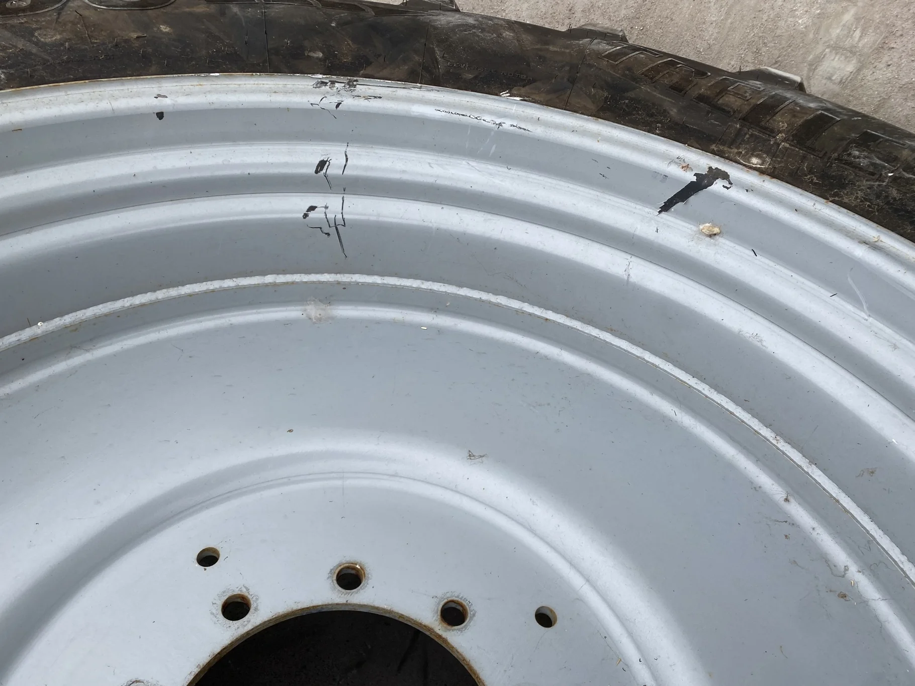 Used 480/80R46 Trelleborg TM600 R1W 158A8 90% on 16 x 46 10-13-11 Dual Yellow Wheel image 7