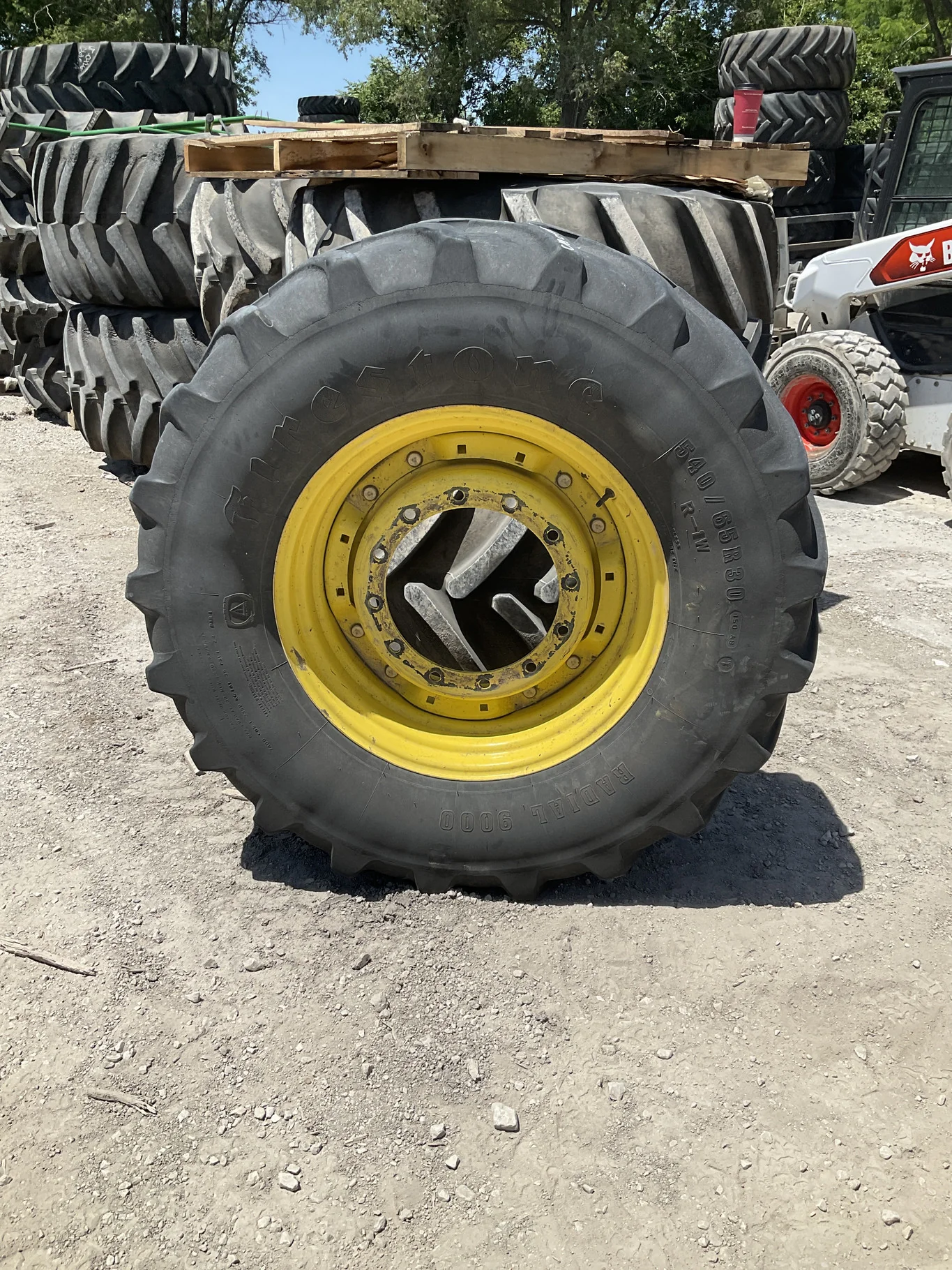 Used 540/65R30 150A8 Firestone Radial 9000 TL R-1W 65-70% On 15 x 30 12-16.732-14.04 Waffle 2 Bolt