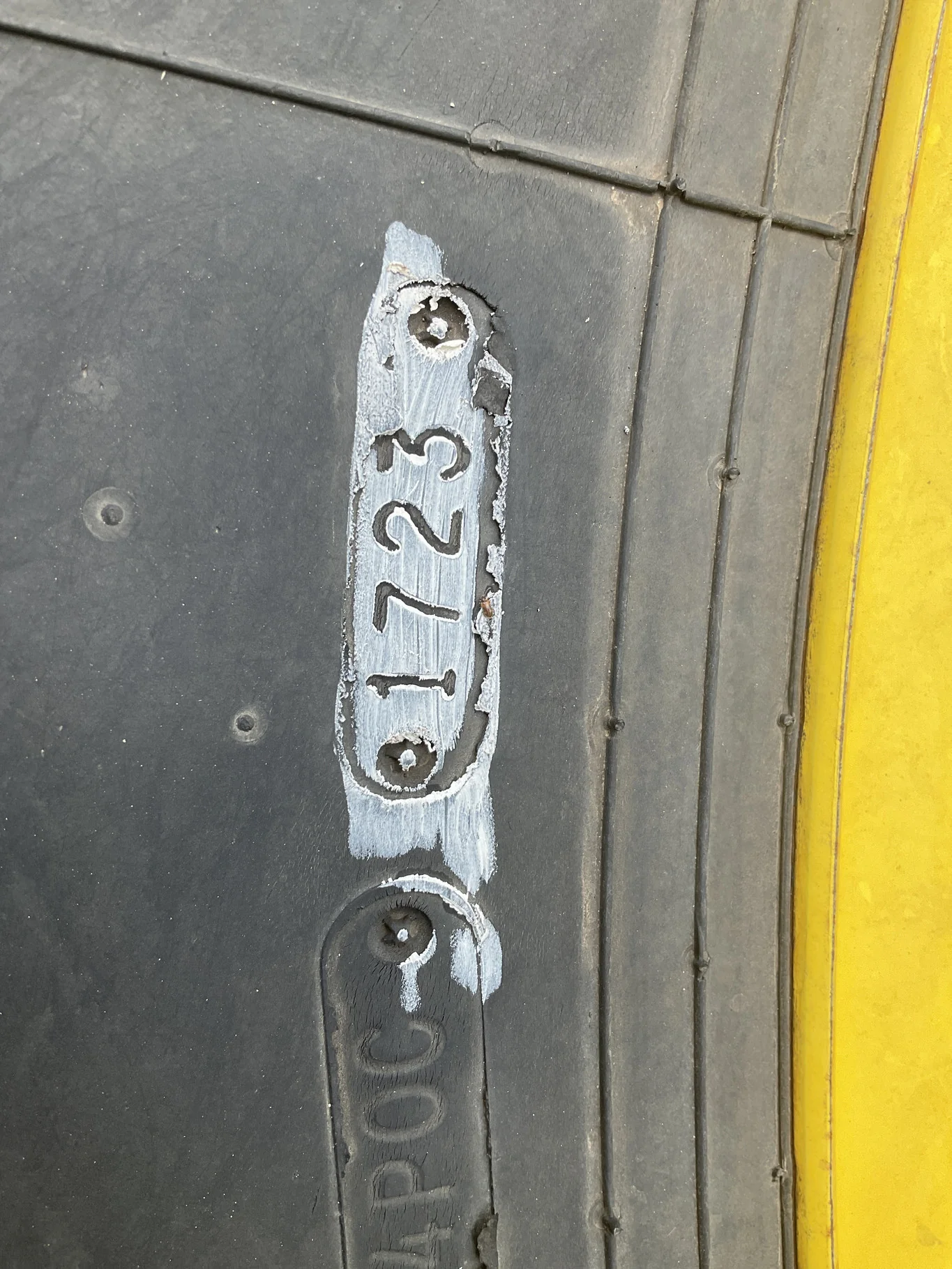 Used 580/85R42 168D Goodyear Optitrac TL R-1W 85-90% On 18 x 42 20-13.19-10.50 5.375"BS Yellow Inner image 3
