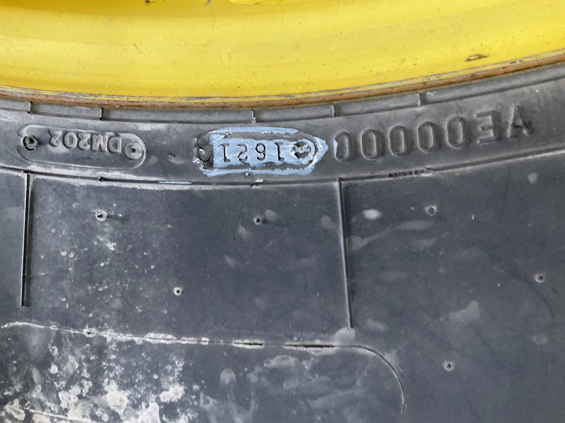 Used 580/85R42 159D Firestone DT23 TL R-1W 80-85% On 18 x 42 20-13.19-10.50 5.25"BS Yellow Dolly image 4