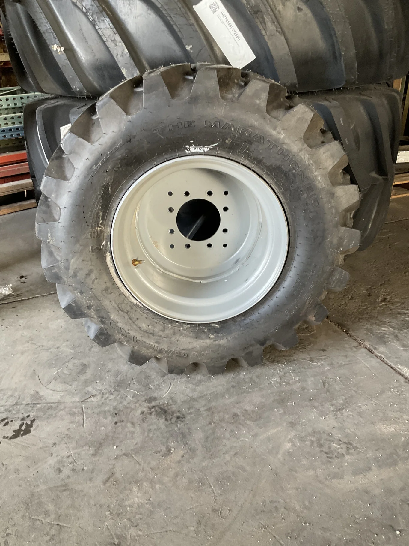 Take-Off 15-19.5 143A2 Galaxy The Marathoner TL R-4 95-100% On 11.75 x 19.5 8-8-6 3.25"BS Agco image 2