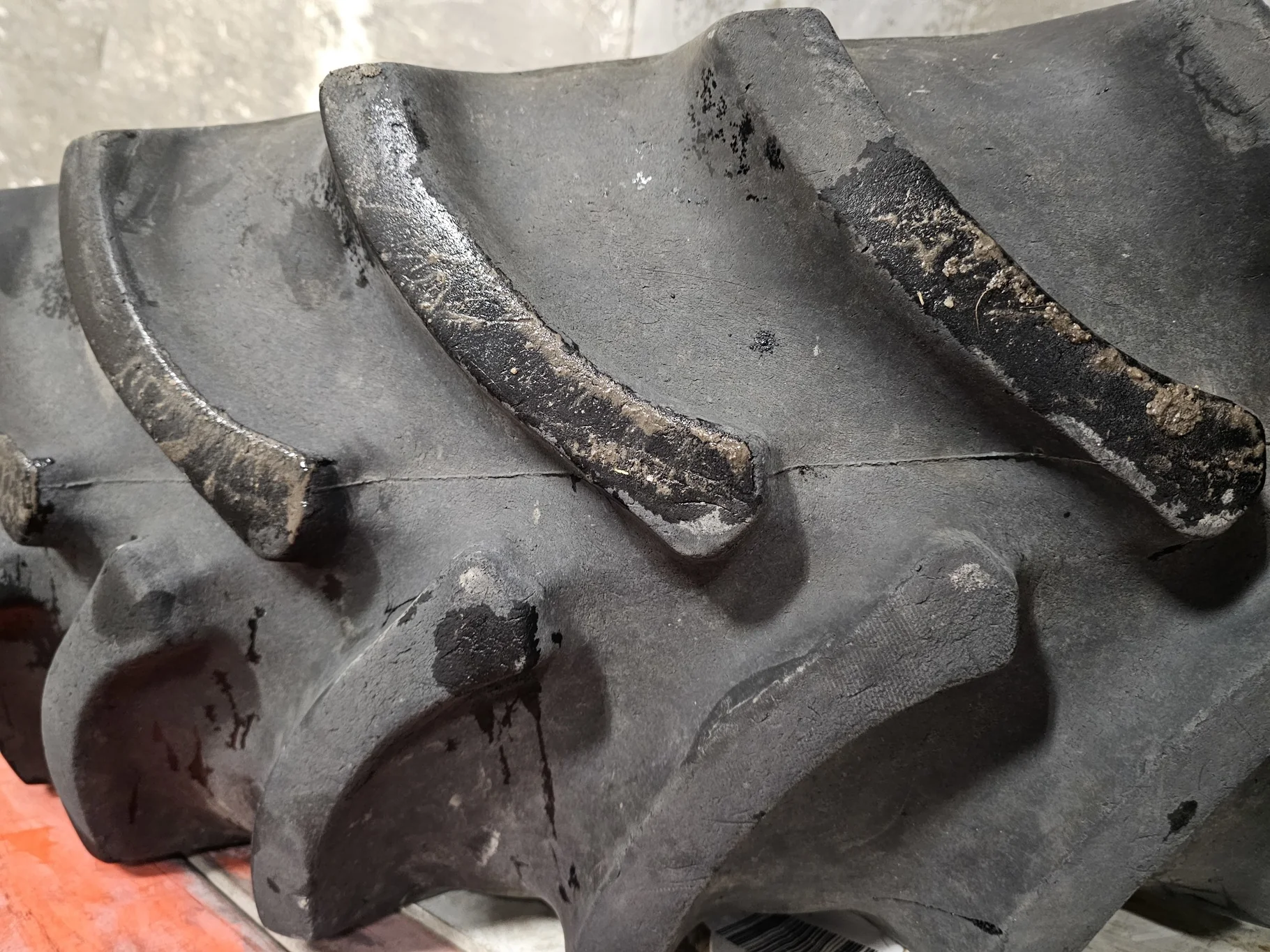 Used 380/85R30 Firestone Radial All Traction FWD R-1 (135B) TL 60%  on a 13 x 30 JD Yellow (3 B image 3