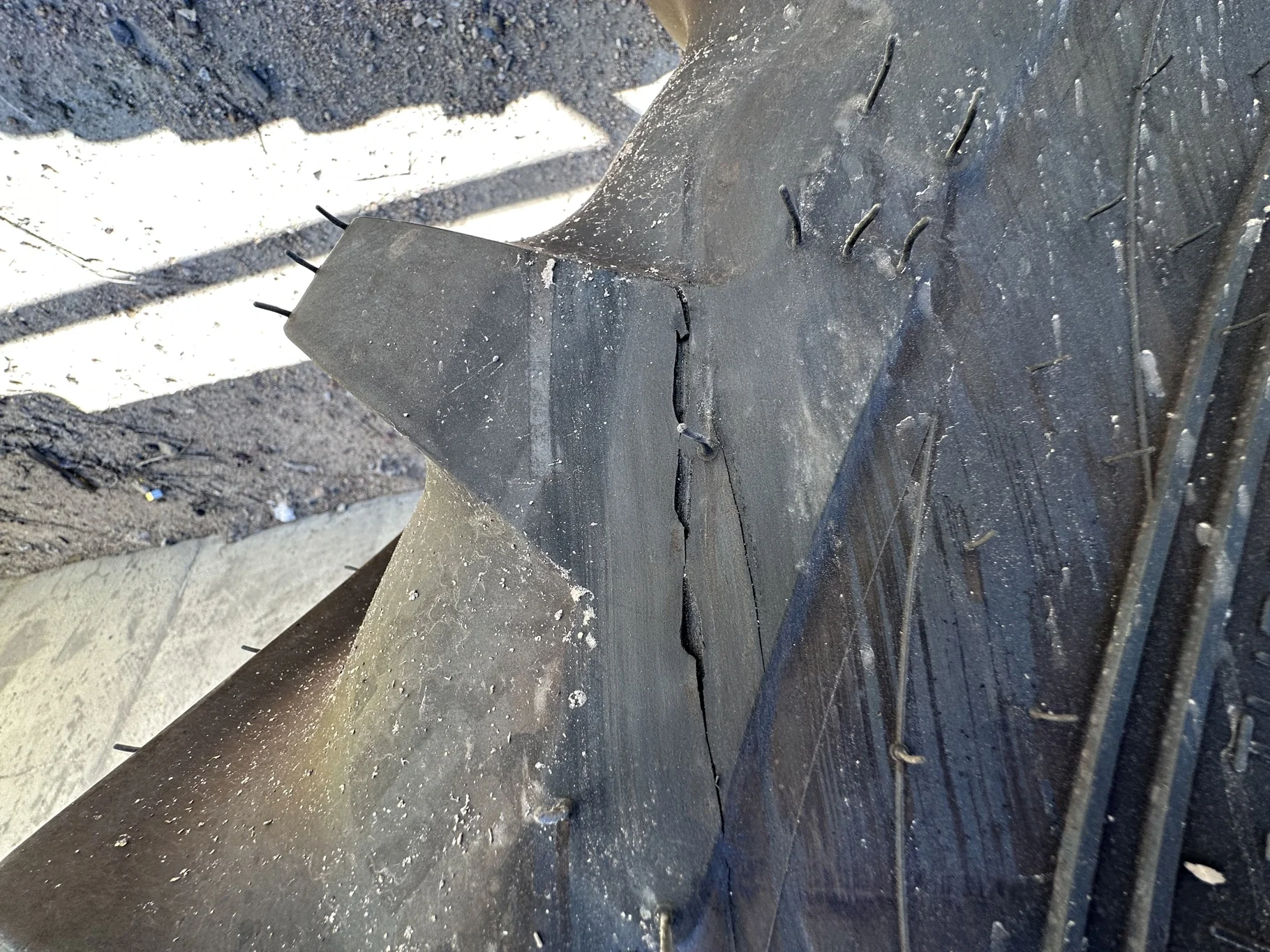 Take-Off IF320/90R50 Michelin AgriBib Row Crop 158B TL on 10 X 50  8-10.826 NH W Waffle Wheel image 7