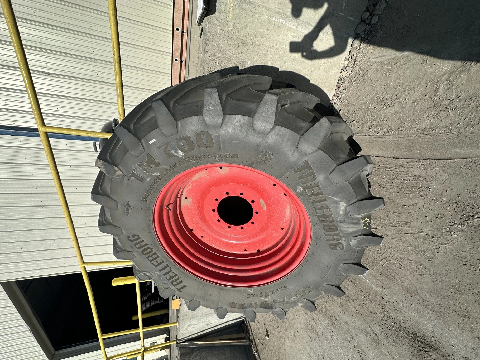 USED 580/70R38 Trelleborg TM700 Progressive Traction R-1W 155D TL 98% on a 18 X 38 Formed Plate 10 b