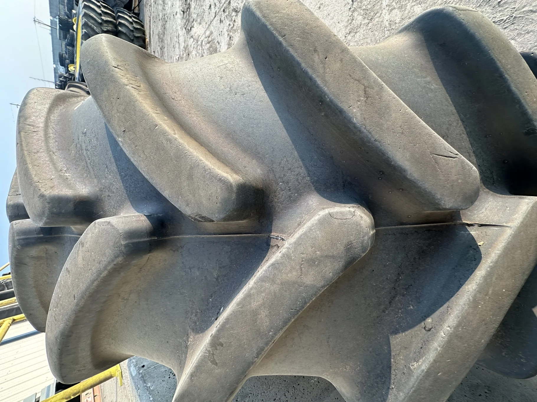 Used 480/70R30 Firestone Maxi Traction R-1W 152D TL 85% on 15 x 30 JD Yellow Waffle w/ disc 10-13.18 image 4
