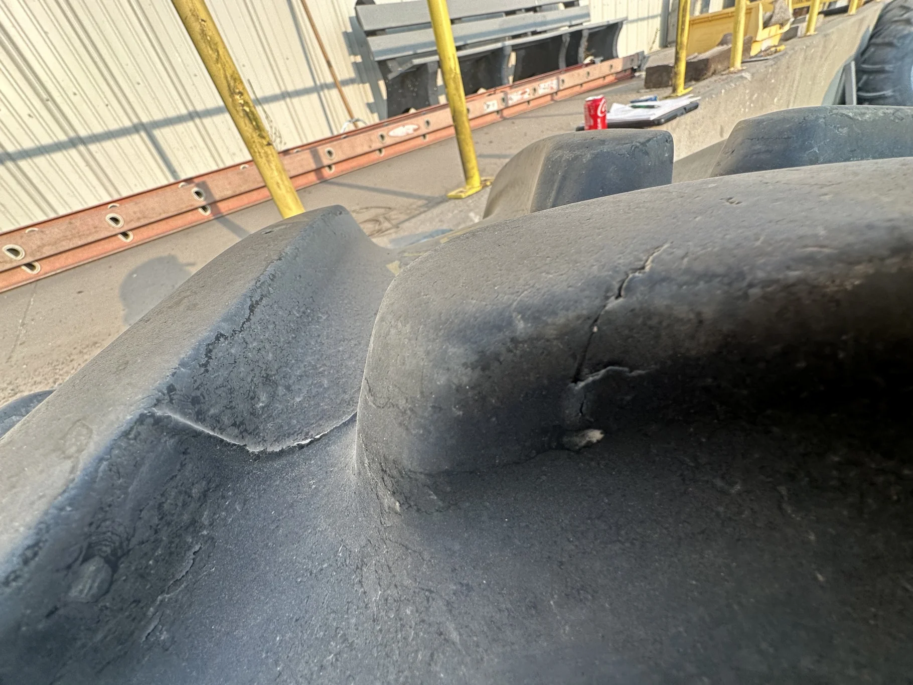 Used 480/70R30 Firestone Maxi Traction R-1W 152D TL 85% on 15 x 30 JD Yellow Waffle w/ disc 10-13.18 image 5