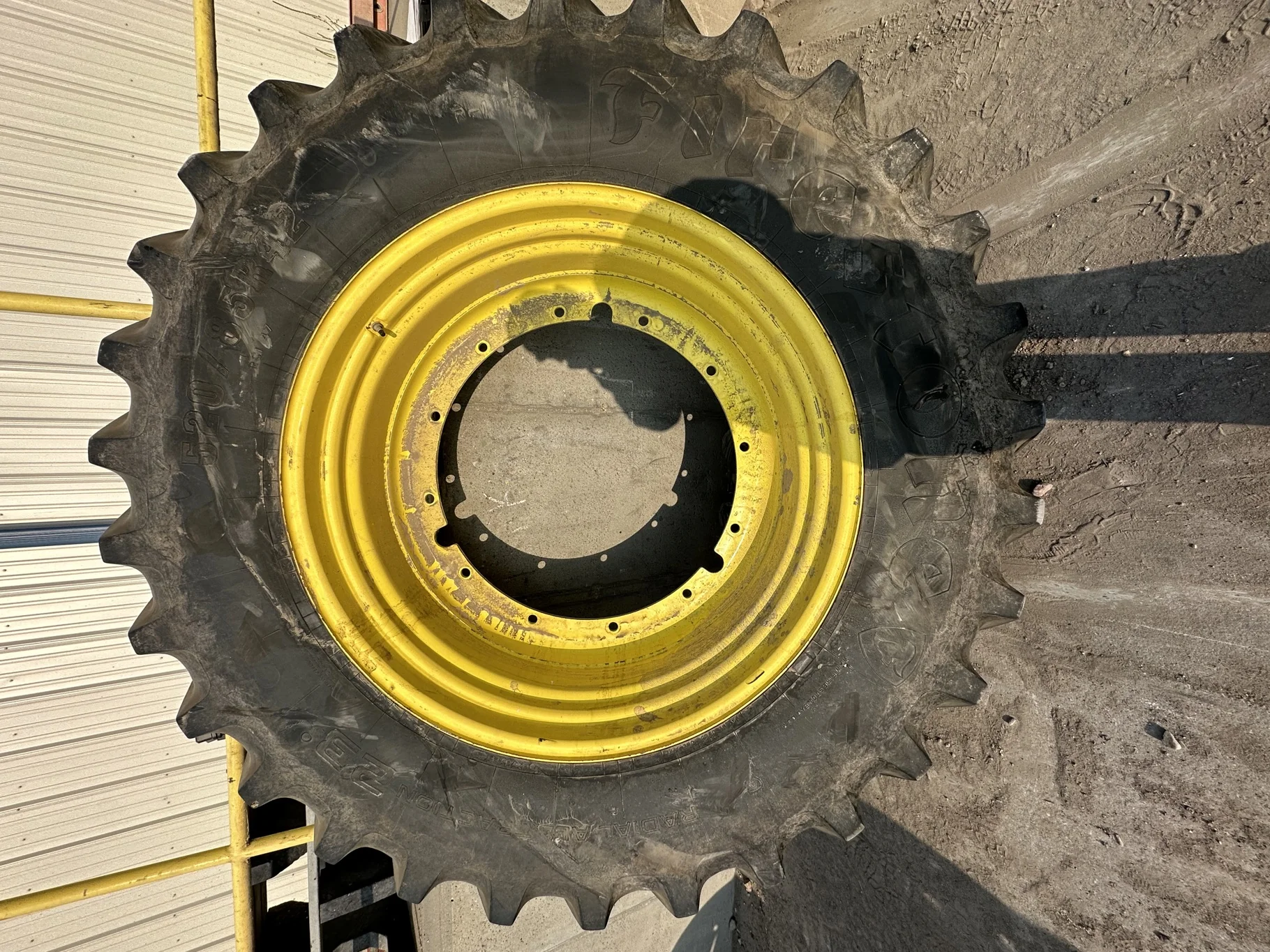 Used 520/85R42 Firestone Radial Deep Tread 23 R-1W 157B TL 85% on 18 x 42 JD Stub Disc - Fair Condi image 2