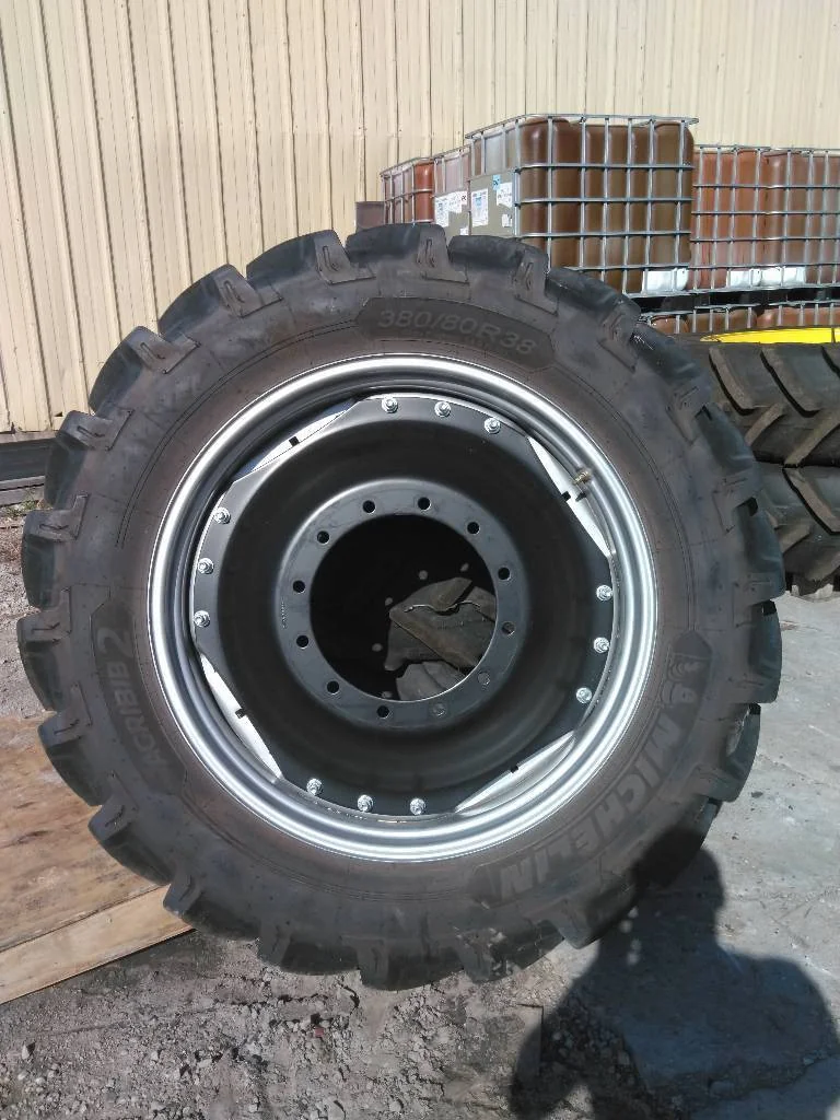 Used 380/85R38 142A8Michelin Agribib 2 TL R-1W 90-95% On 12 x 38 12-16.732-14.620 Waffle 3 Bolt/Disc
