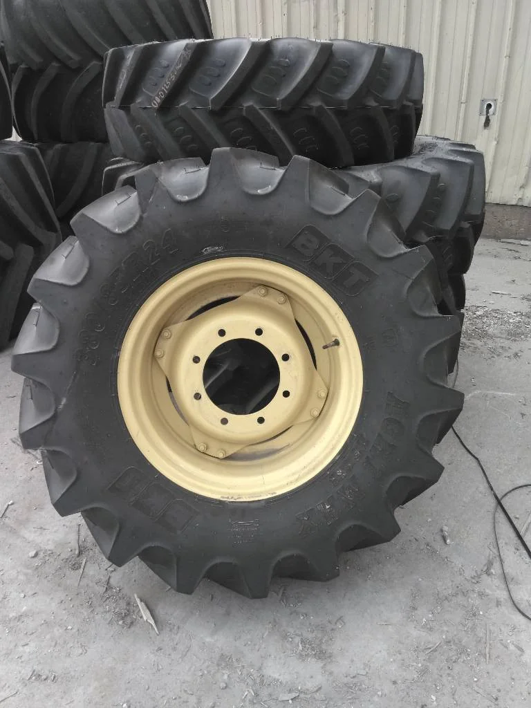 Used 380/85R24 131A8 BKT Agirmax TL R-1W 85-90% On 12 x 24 8-10.82-8.78 4/2 Rail/Disc