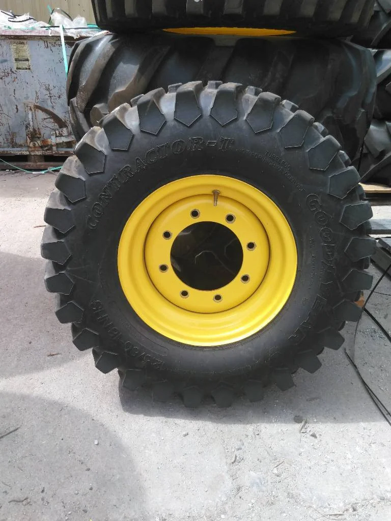 Used 12.5/80-18 6Ply Goodyear Contractor-T TL R-4 70-75% On 9 x 18 8-10.82-8.78 Implement Wheel image 4