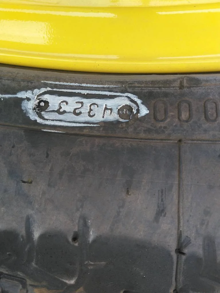 Take-Off 420/80R46 151B Firestone RAT 23 TL R-1 95-100% On 13 x 46 12-32.047-30.078 R&R Yellow Wheel image 3