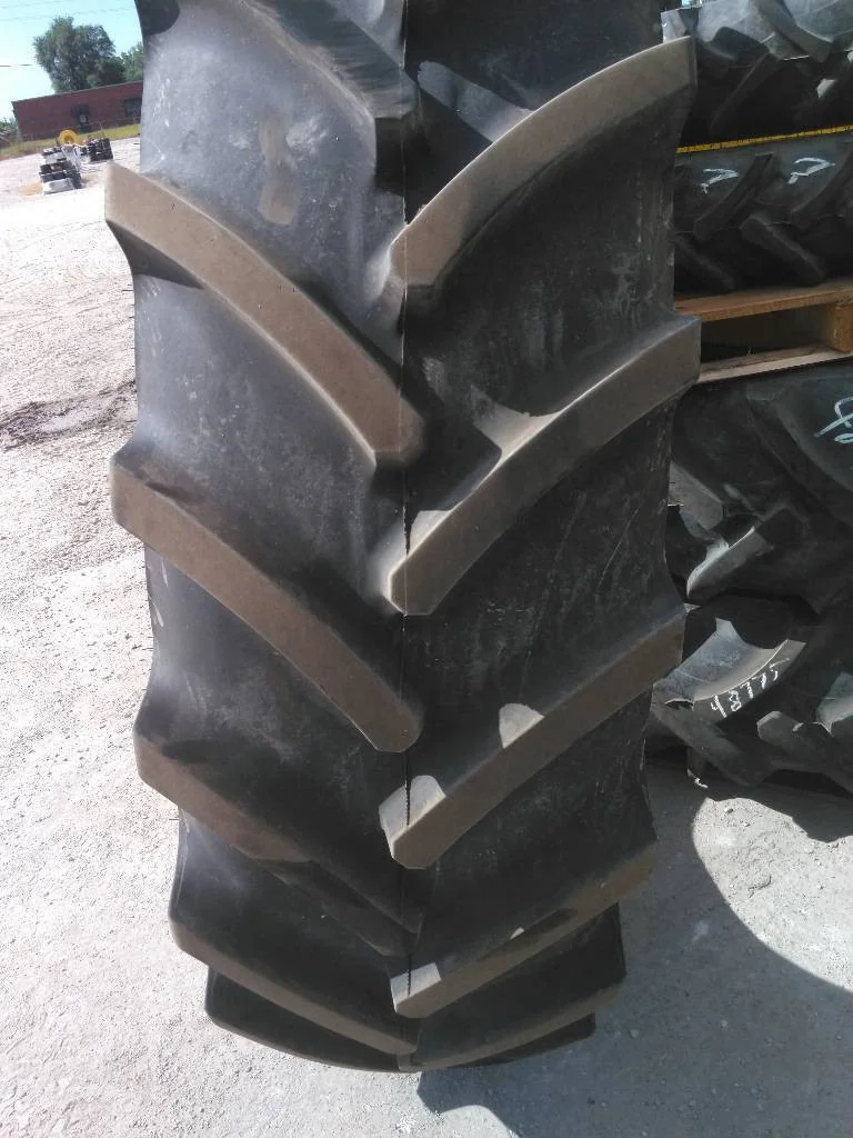 Take-Off 480/80R46 158A8 Continental Tractor 85 TL R-1W 95-100% 95-100% On 16 x 46 12-32.047-30.078 image 2