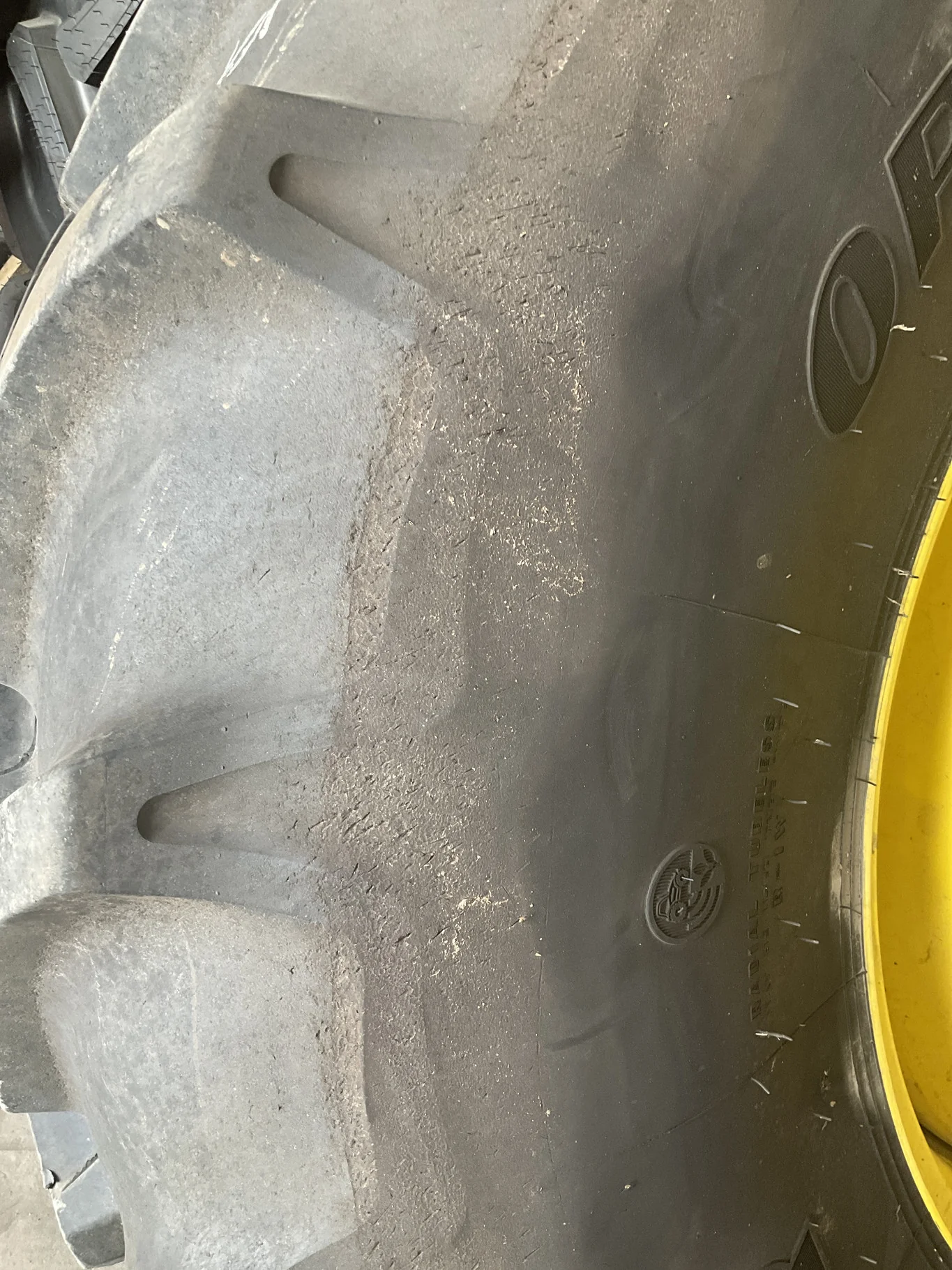 Used 650/85R38 178D Goodyear Optitrac TL R-1W 75-80% On 23 x 38 20-13.19-11.07 3.75"BS Yellow Dolly image 4