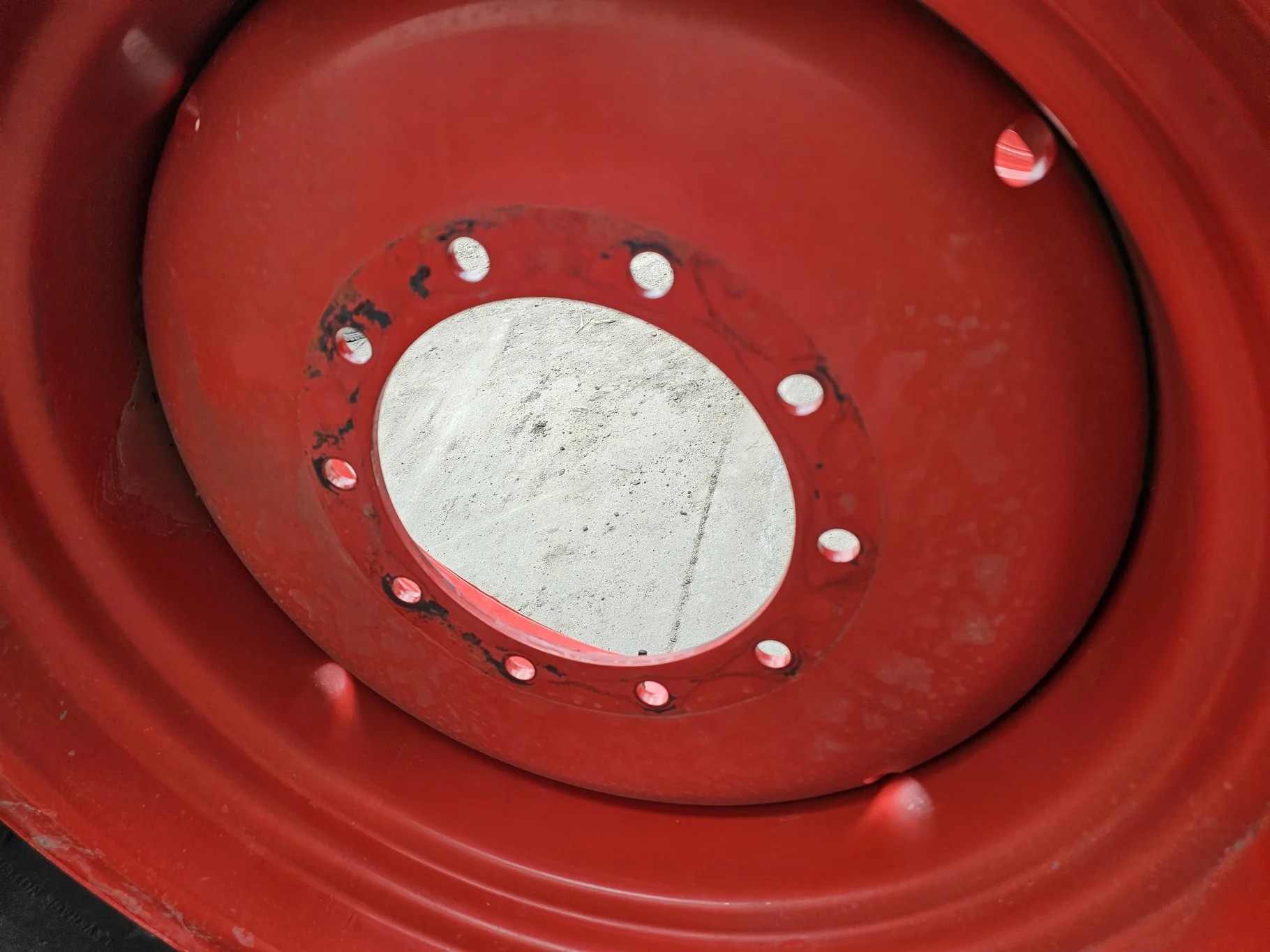 Used 540/65R30 150D Trelleborg TM800 HS R1W 90% On 16 x 30 10-13.189-11.077 Fendt Red Formed Wheel image 7