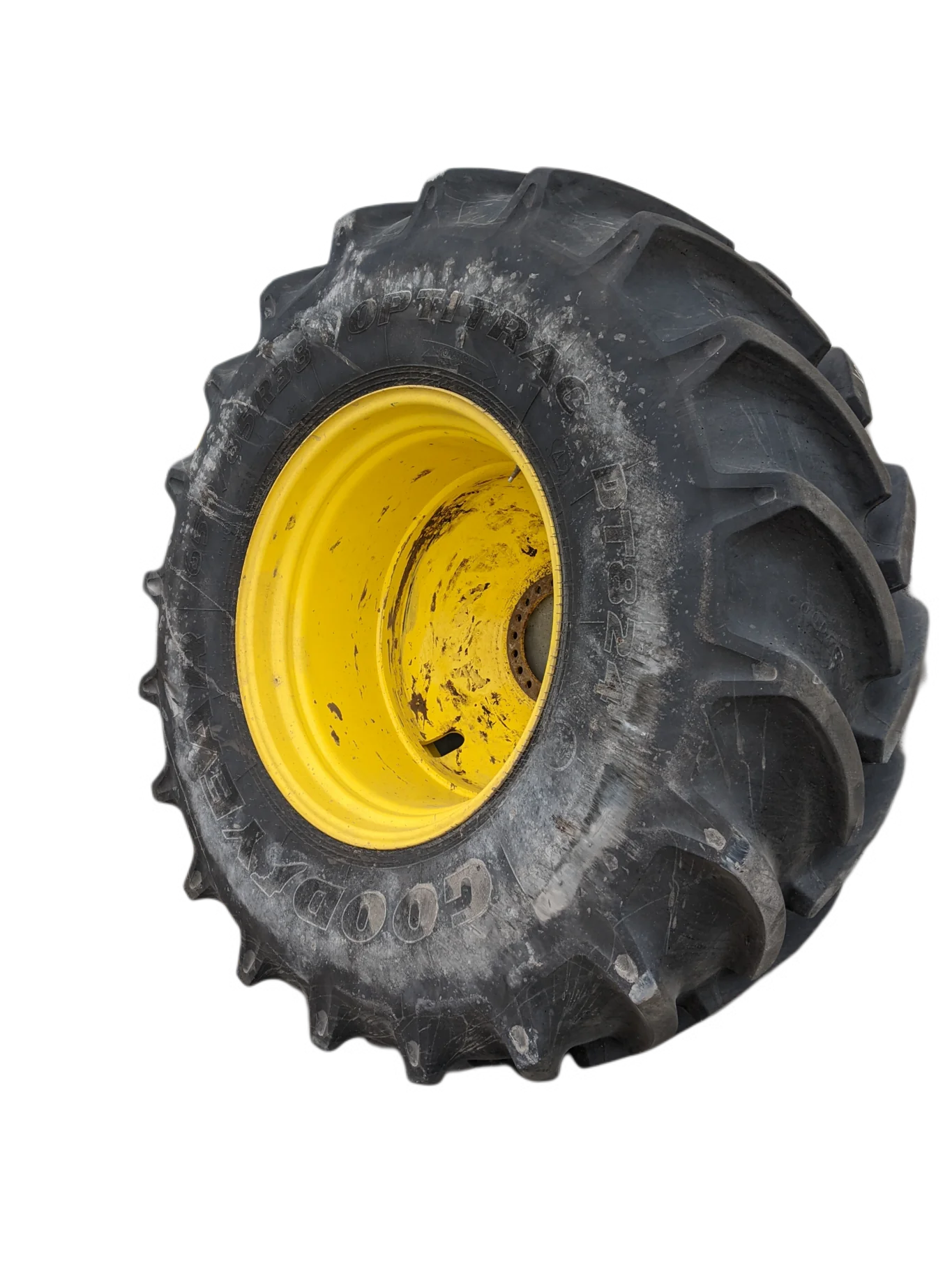 Used 650/85R38 Goodyear Optitrac DT 824(173D) R-1W TL 95% on 23 x 38 20-13.187-11.08 JD Y Inside DD