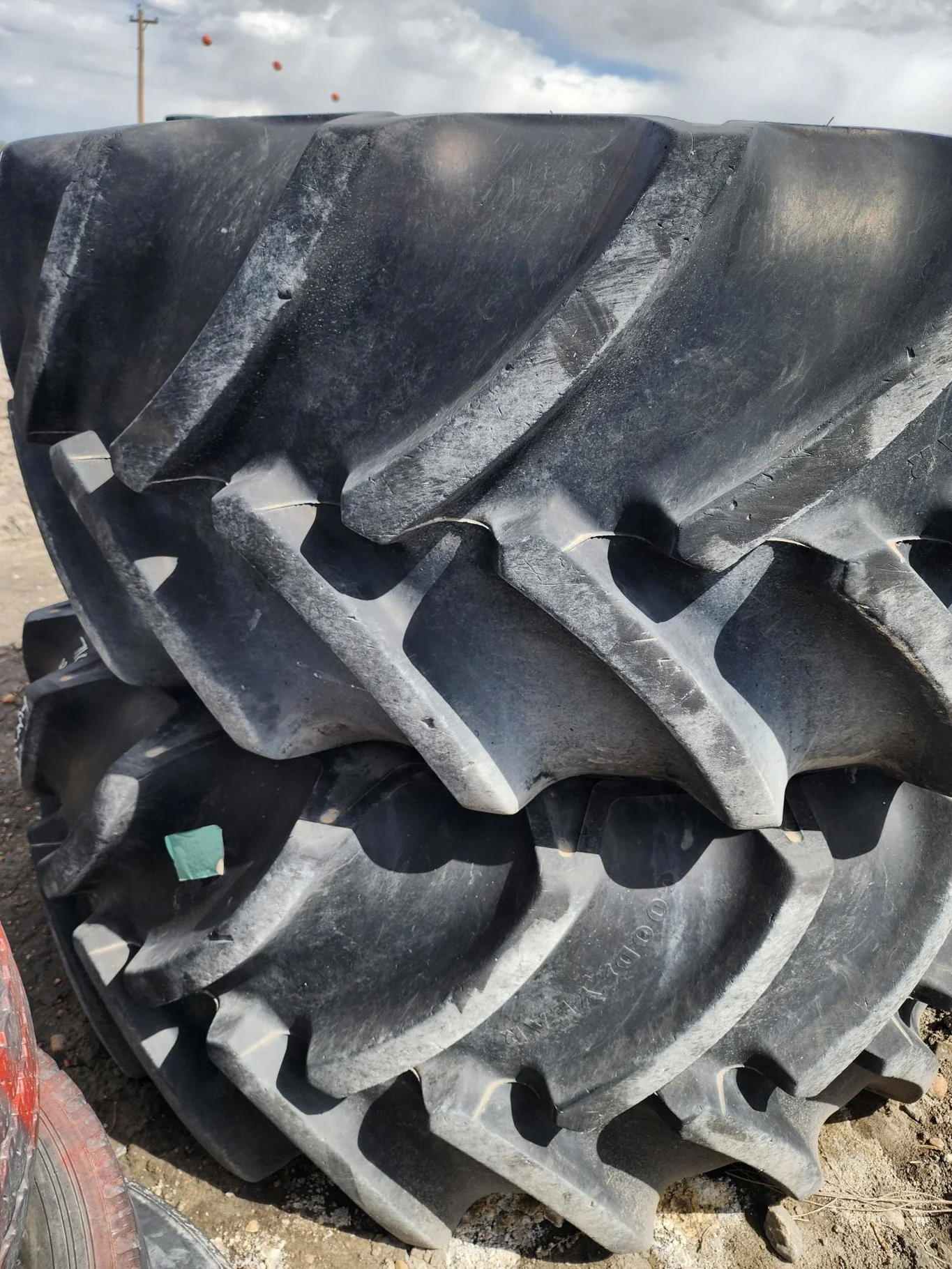 Used 710/70R38 166D Goodyear Optitrac R1W 85% on 23 x 38 CIH 10-13-11 Wheel - lug cuts image 10