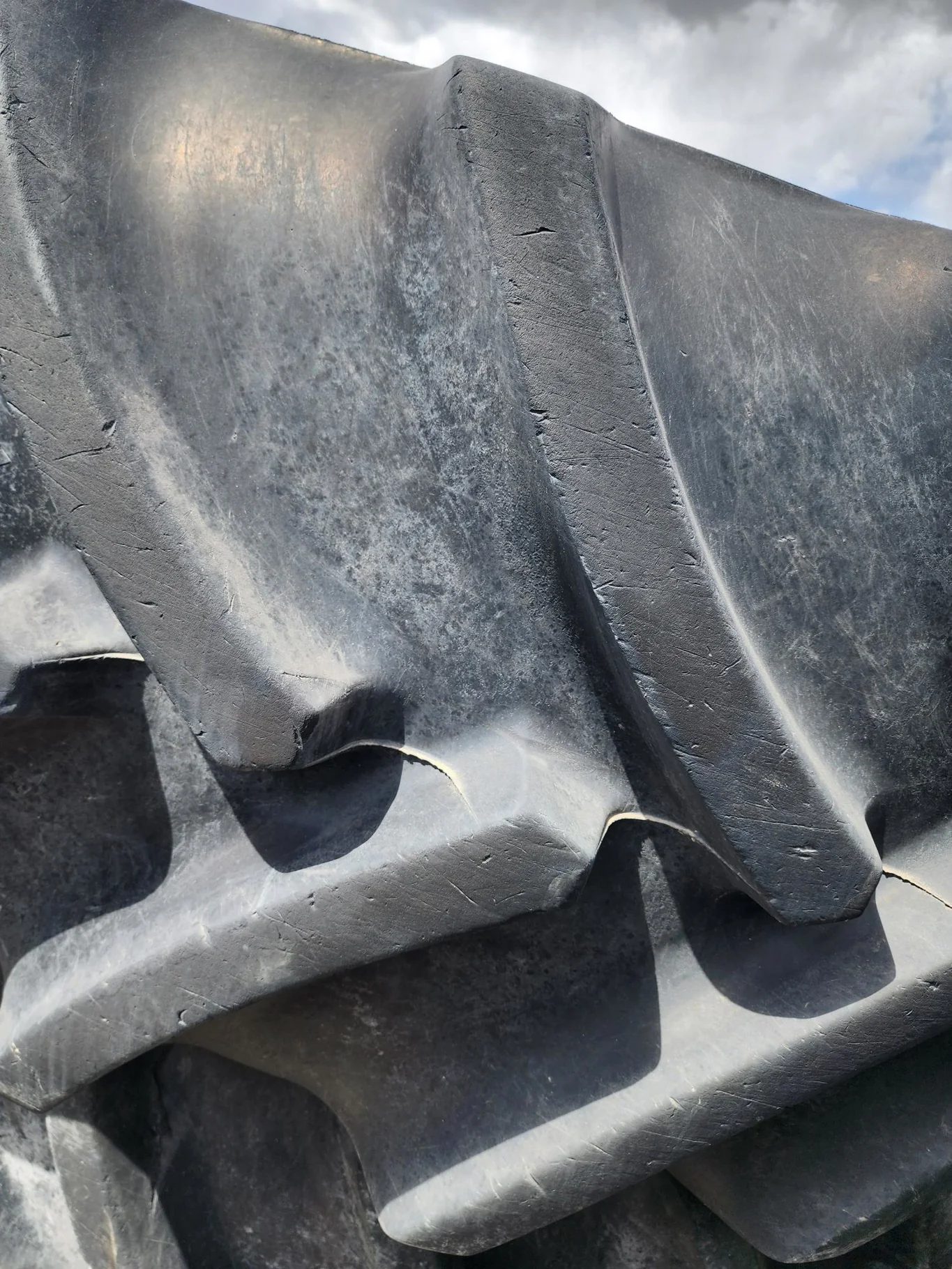 Used 710/70R38 166D Goodyear Optitrac R1W 85% on 23 x 38 CIH 10-13-11 Wheel - lug cuts image 7