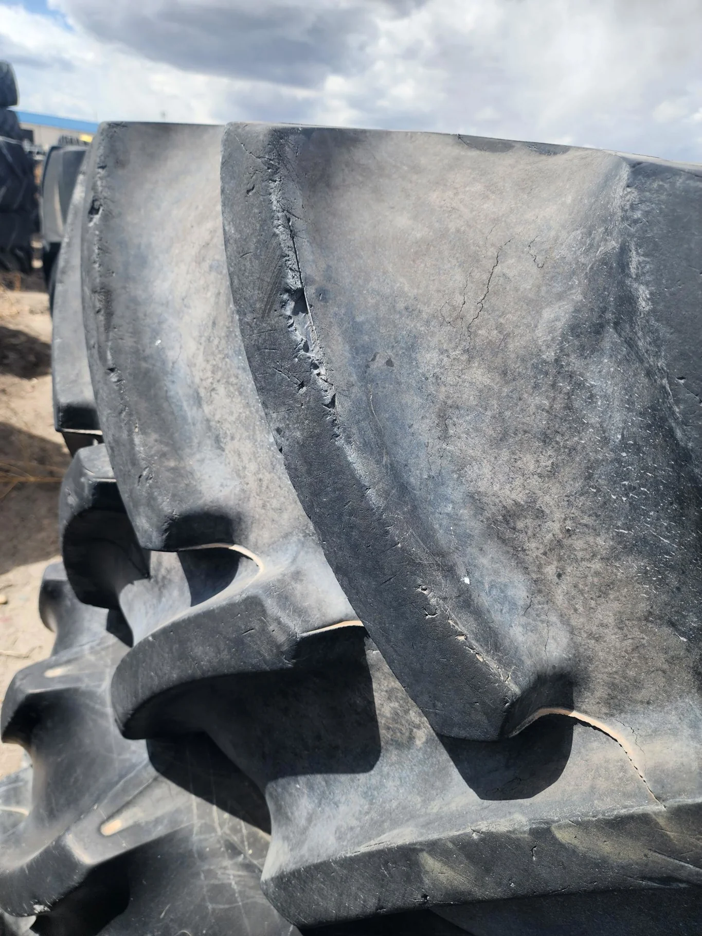 Used 710/70R38 166D Goodyear Optitrac R1W 85% on 23 x 38 CIH 10-13-11 Wheel - lug cuts image 9