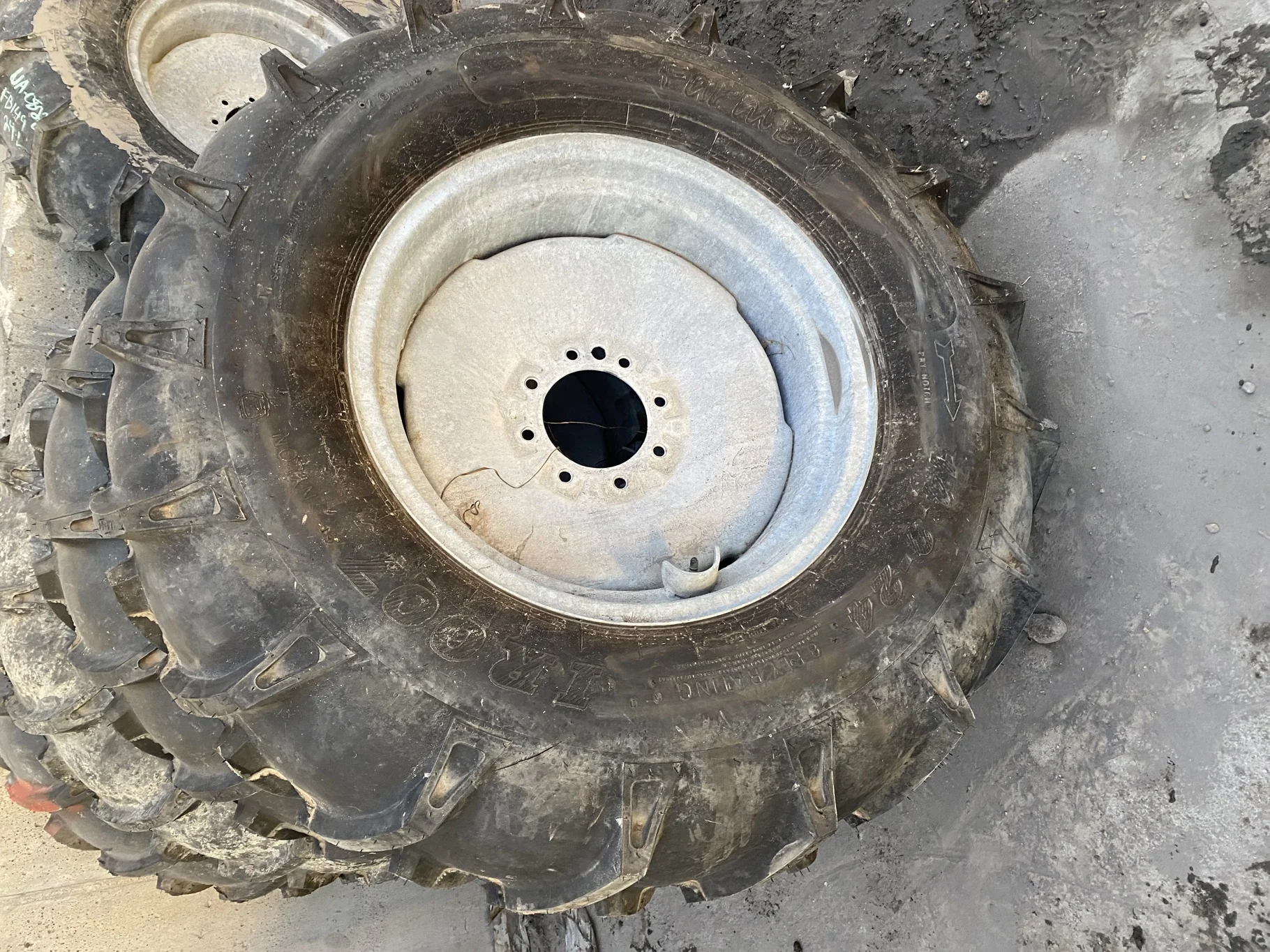 Used 14.9-24 R66 Farmboy IR007 Irrigation C(6Ply) TT 90% on 10 x 24 Galvanized 8 Bolt Wheel -