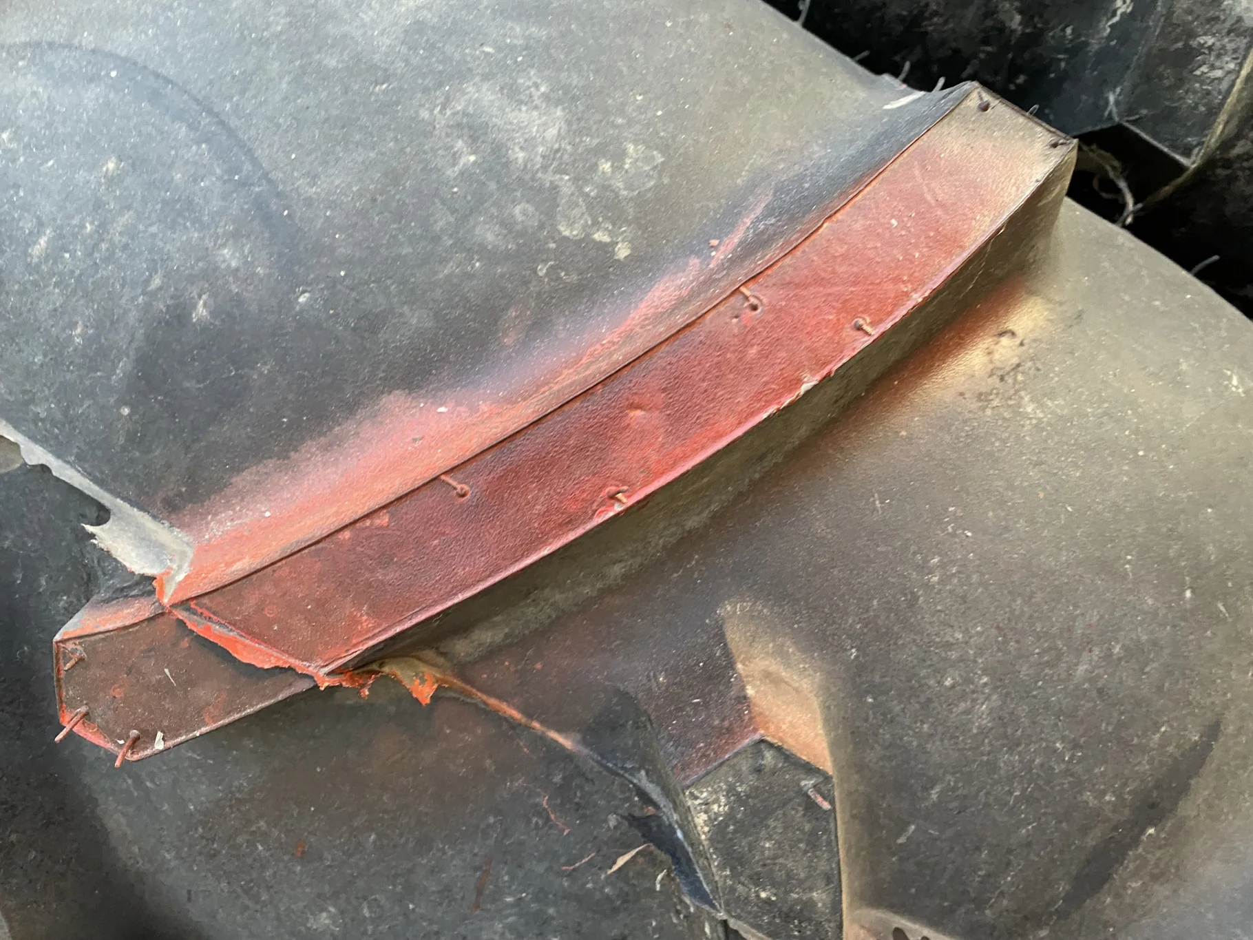 Used 14.9-24 R66 Farmboy IR007 Irrigation C(6Ply) TT 90% on 10 x 24 Galvanized 8 Bolt Wheel - image 4