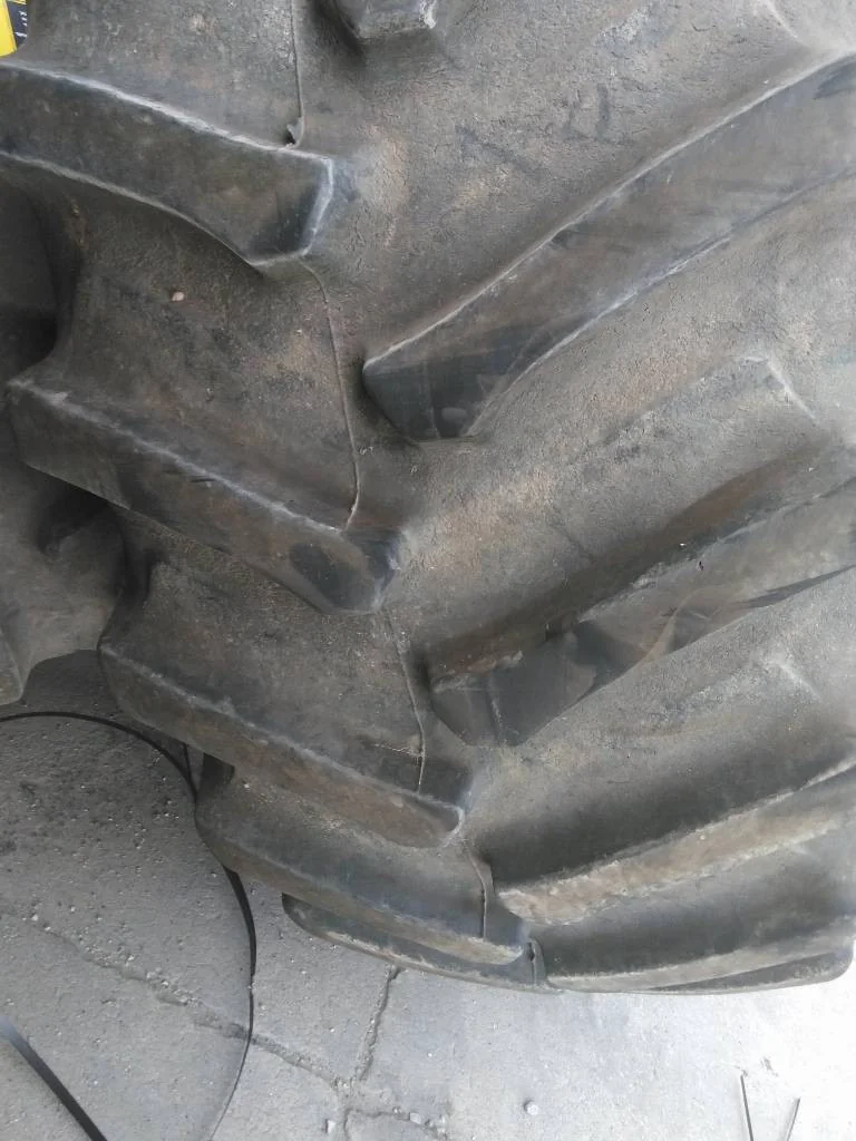Used 650/85R38 173B Firestone Deep Tread 23 TL R-1W 85-90% On 23 x 38 20-13.19-11.07 Dolly Dual image 3