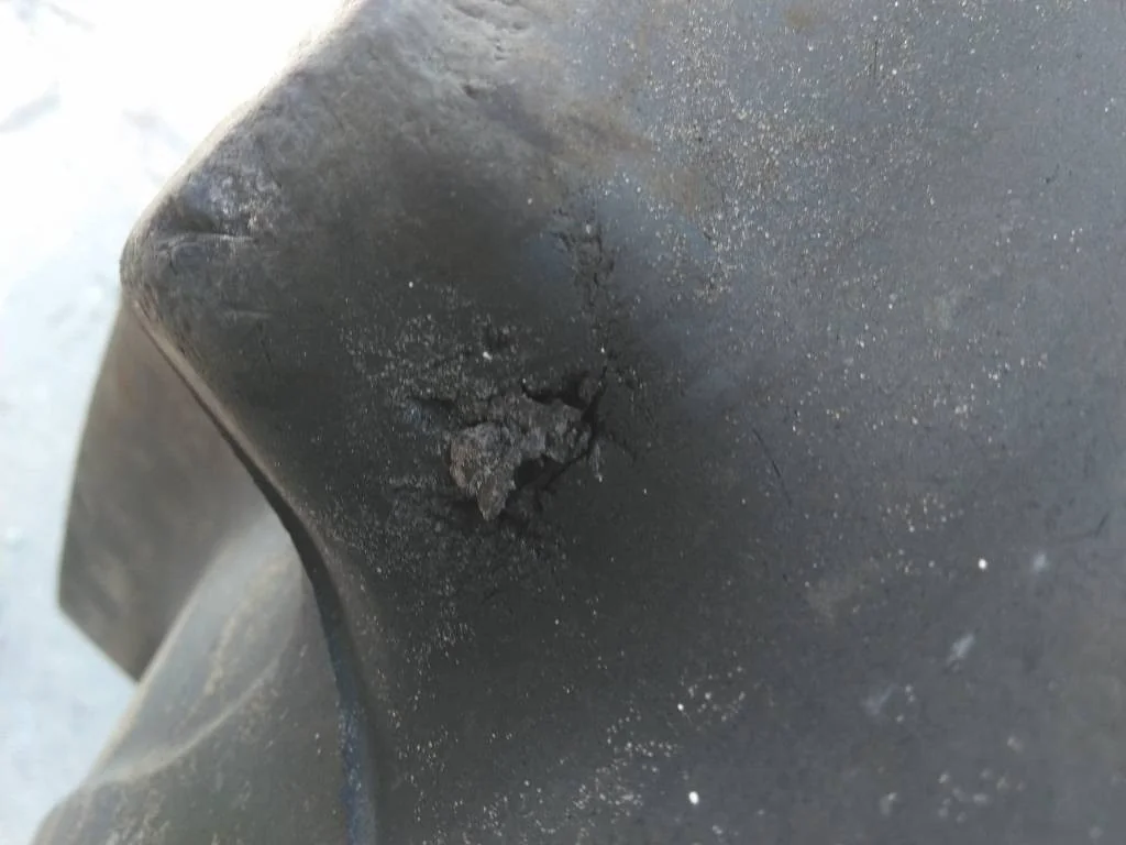 Used 480/80R42 151B Firestone Deep Tread 23 TL R-1W 85-90% On 16 x 42 12-32.047-30.078 Rim & Rail image 4