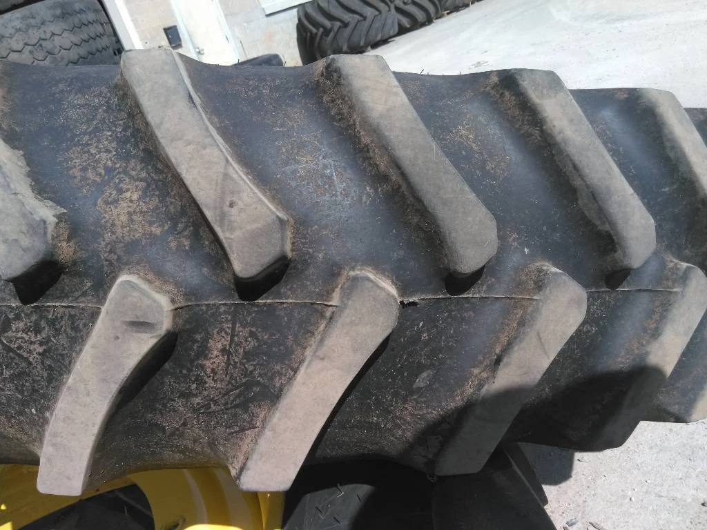 Used 14.9R46 145A8 Firestone Radial All Traction TL R-1 90-95% On 13 x 46 12-32.047-30.078 R&R image 3