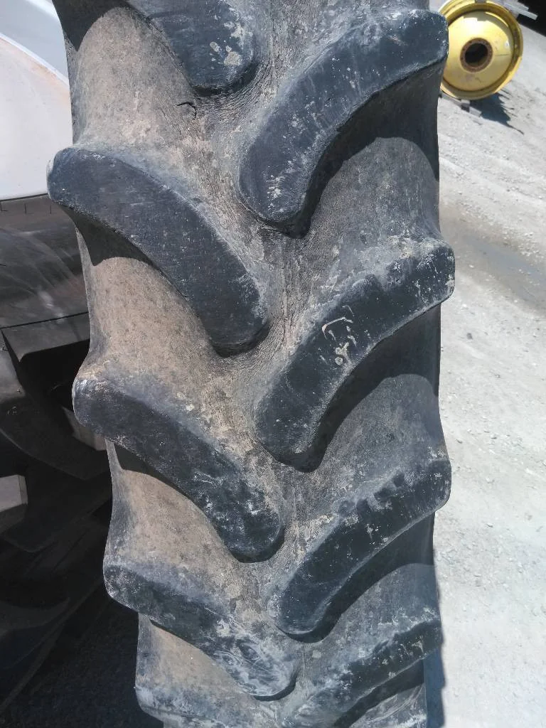 Used 320/90R54 143A8 Firestone RAT DT TL R-1W 35-40% On 10 x 54 16-37 3/8 42" Double Bevel Cast image 3