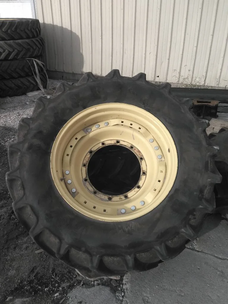 Used 480/70R34 143D Mitas HC70 TL R-1W 65-70% On 15 x 34 12-19.685-17.651 Waffle 3 Bolt/Disc