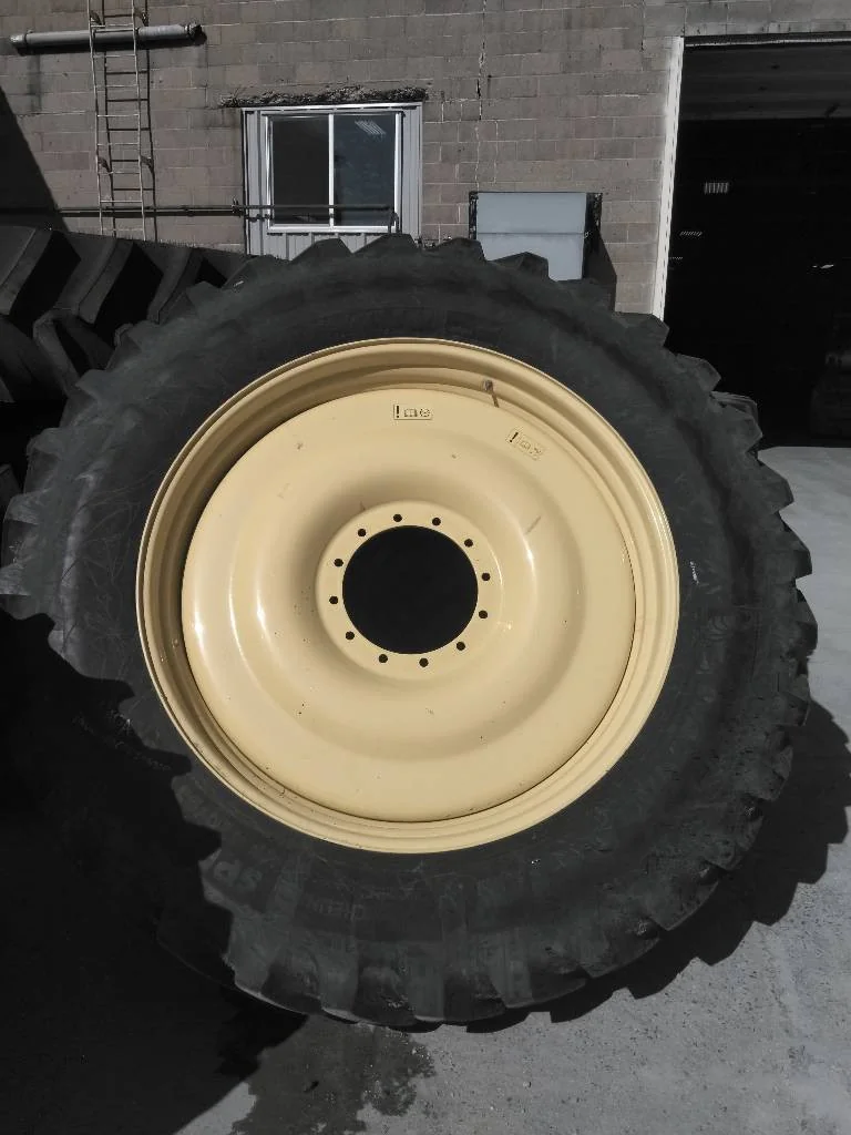 Used VF420/95R50 175E Michelin Spraybib TL R-1W 80-85% On 13 x 50 12-15.748-13.829 Bubble Disc