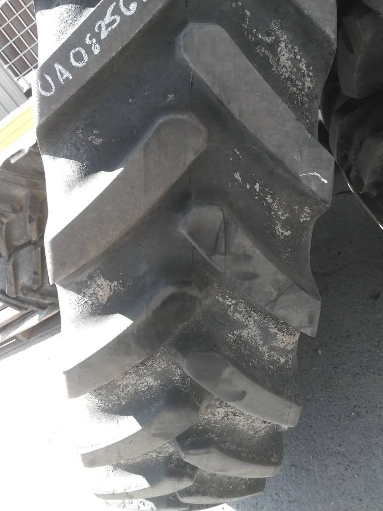 Used VF420/95R50 175E Michelin Spraybib TL R-1W 80-85% On 13 x 50 12-15.748-13.829 Bubble Disc image 3