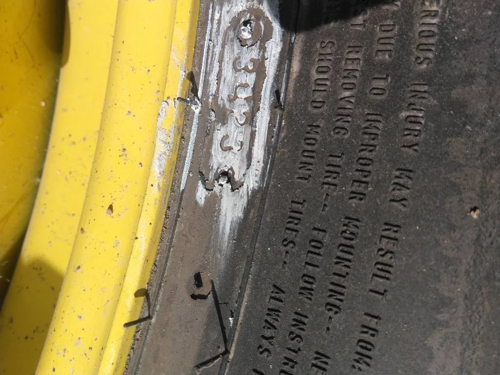 Take-Off 520/85R42 157B Firestone RAT 23 TL R-1 95-100% On 18 x 42 20-13.19-11.07 Dolly Dual image 3