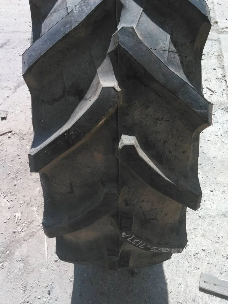 Take-Off 420/70R24 130A8 Trelleborg TM700 TL R-1W 95-100% On 15 x 24 8-10.82-8.78  Fendt Red Wheel image 3