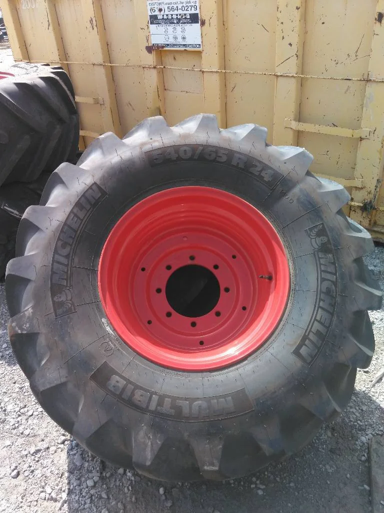 Used 540/65R24 140D Michelin Multibib TL R-1W 90-95% On 16 x 24 8-10.82-8.78 Fendt Red Wheel