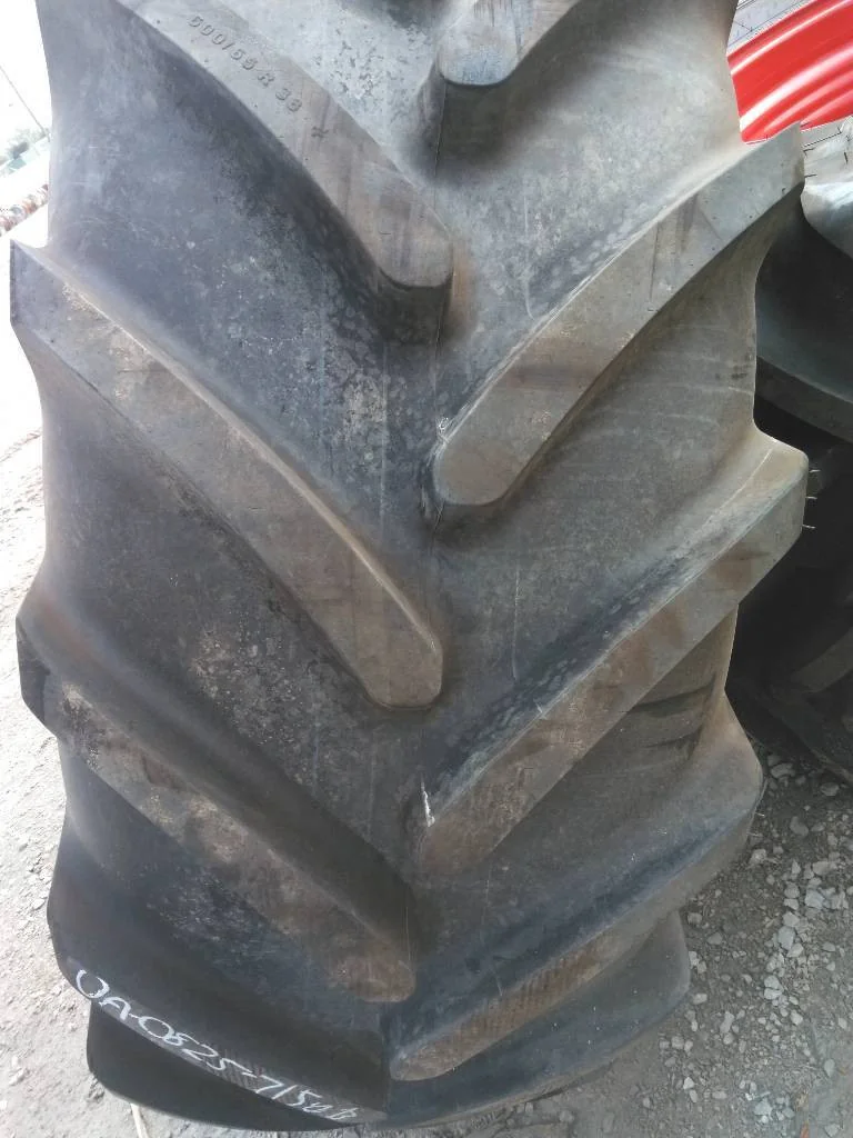 Take-Off 600/65R38 153D Michelin Multibib TL R-1W 95-100% On 18 x 38 8-10.82-8.78 Fendt Red Wheel image 3