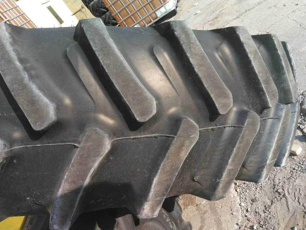 Used 480/80R46 158B Firestone Radial Deep Tread 23 TL R-1W 85-90% On 16 x 46 12-32.047-30.078 R&R image 3